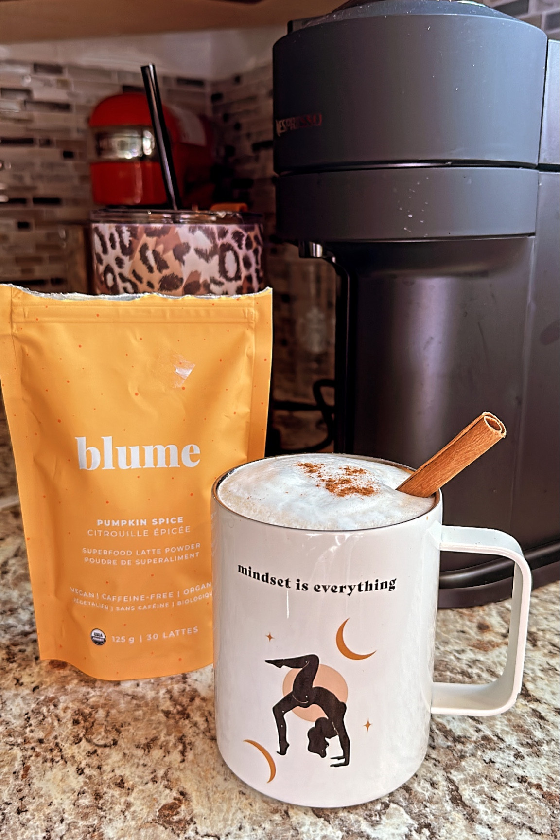 Pumpkin spice latte, pumpkin spice, superfoods, superfood latte mix, healthy, health, wellness, gut health, vegan, dairy free, plant based, fall, autumn, winter, cozy drinks, warm drinks, drink mixes, drinks, smoothie powders, health supplements 