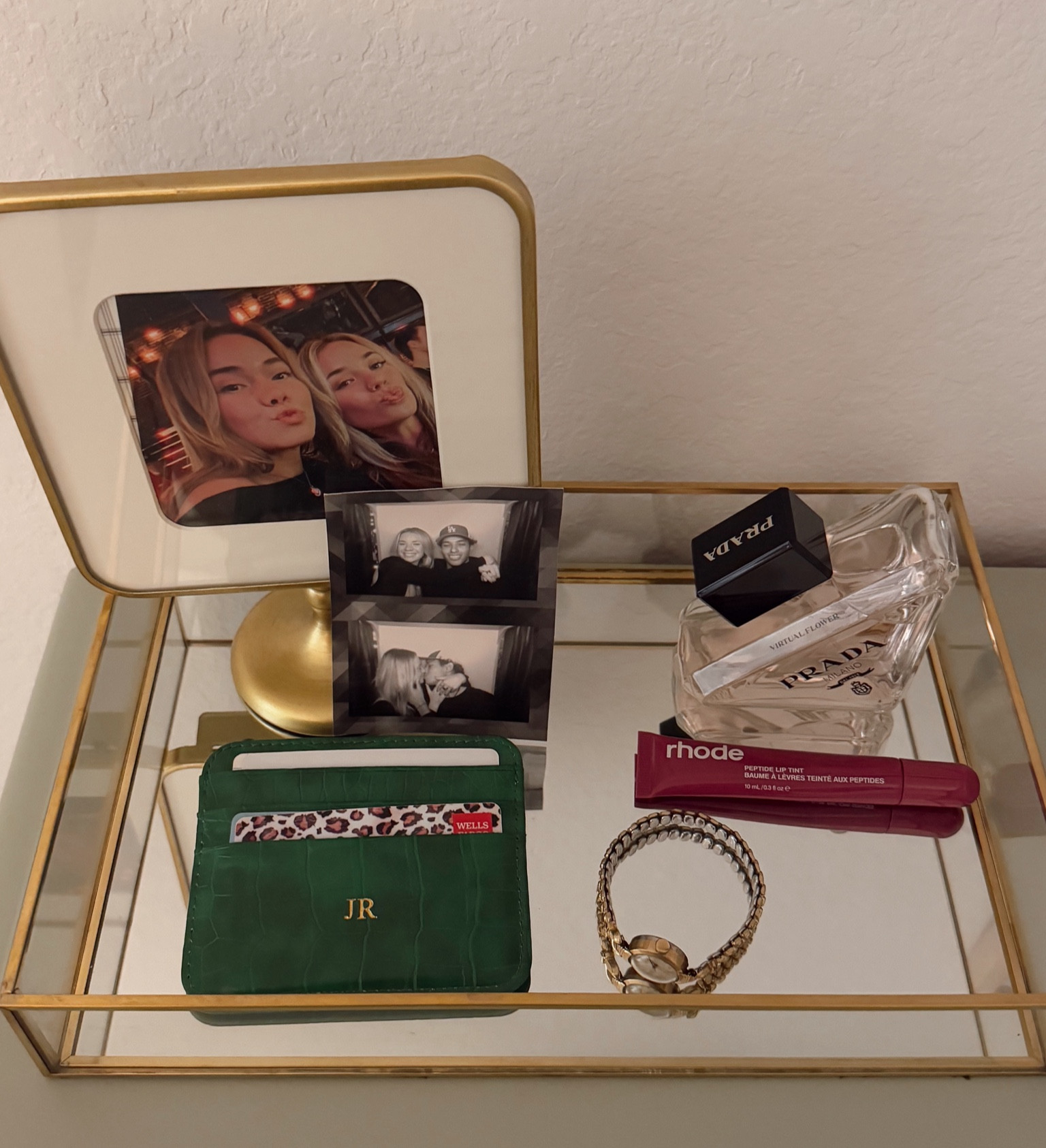 tray & cardholder from amazon 🤍

#LTKHome #LTKU