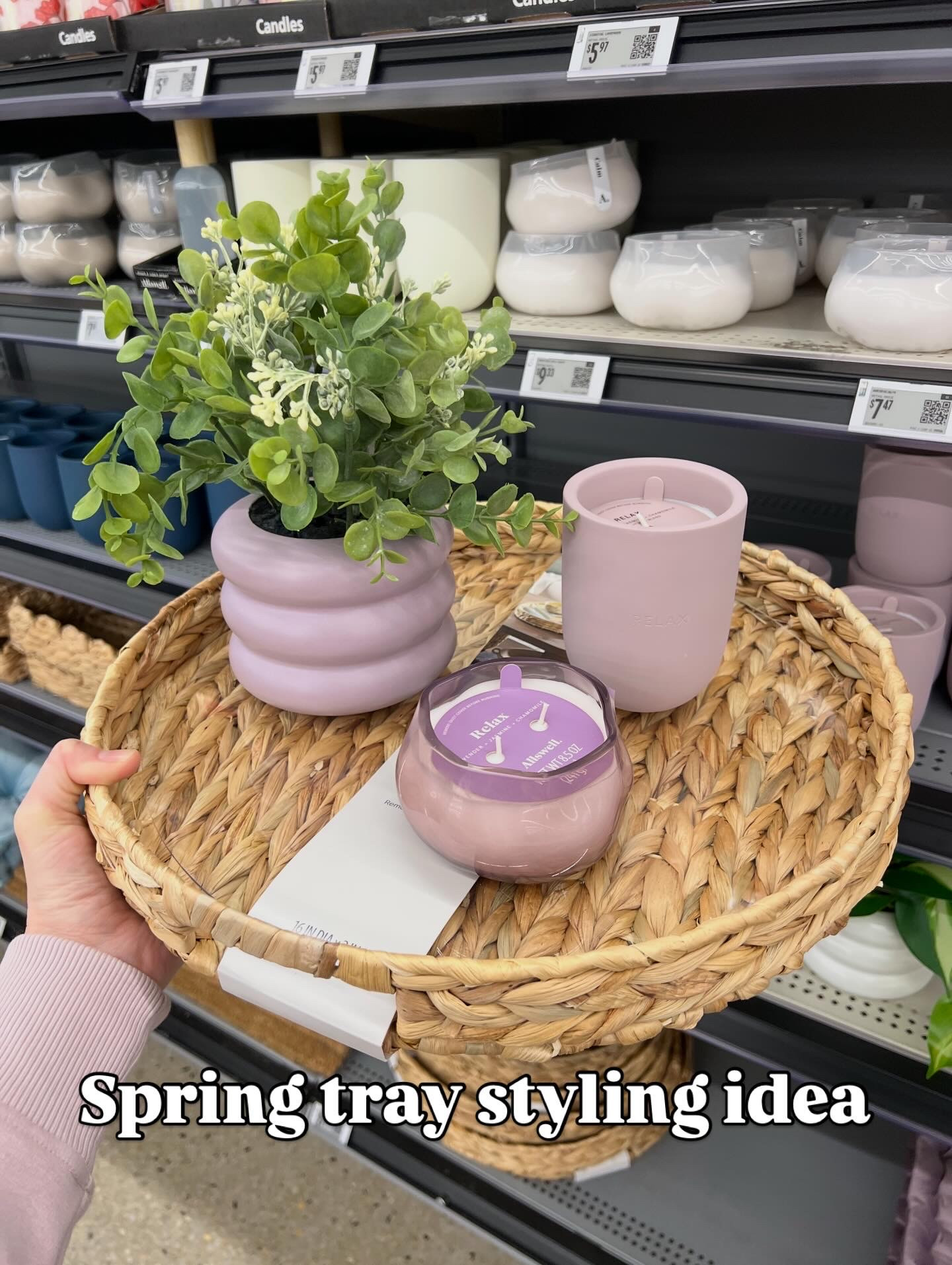 Love a good tray styling, this one is perfect for spring  

#LTKHome