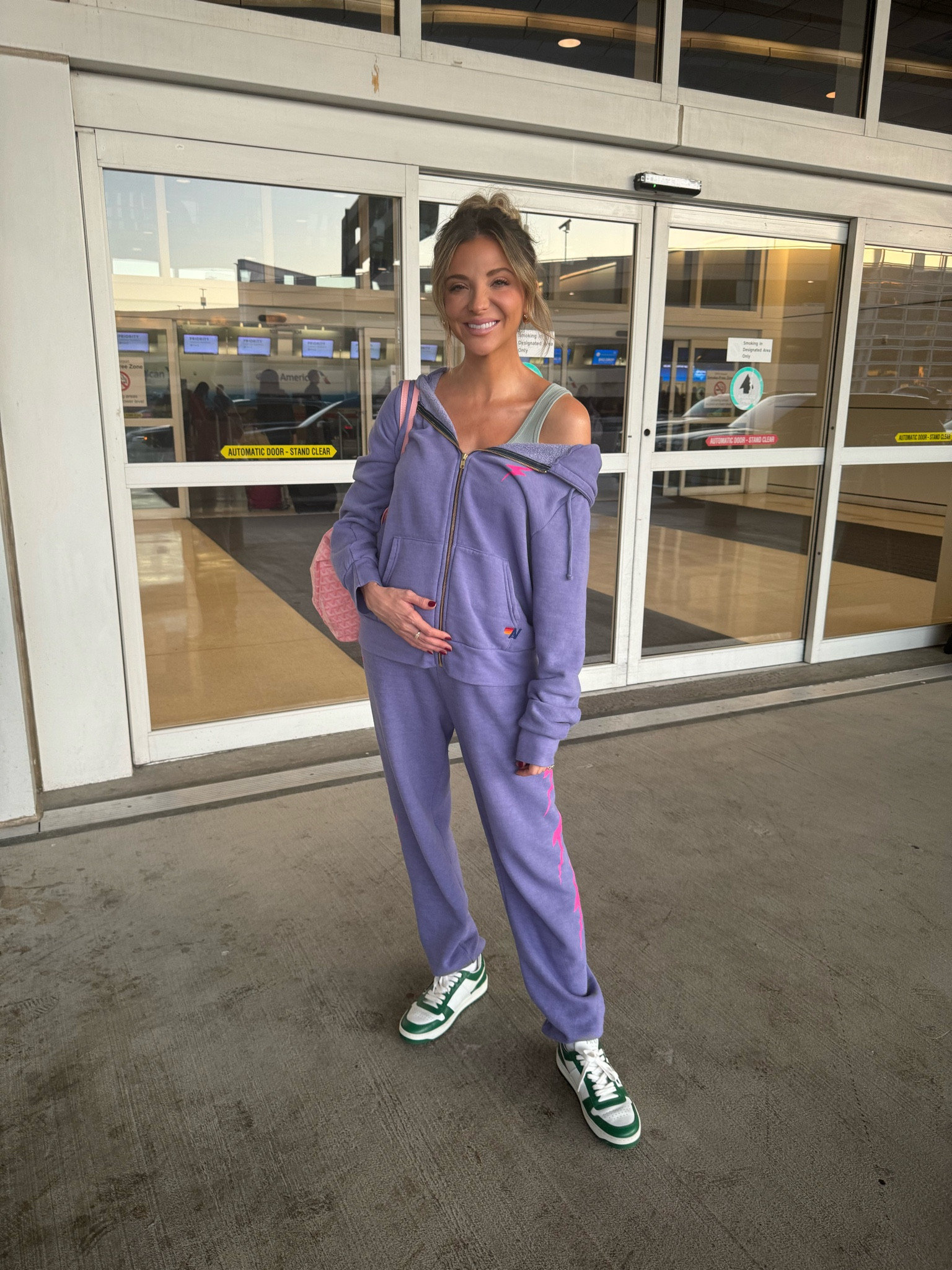 This Nordstrom Aviator Nation sweat set is becoming my new travel uniform 🤗

#LTKTravel #LTKBump #LTKSeasonal