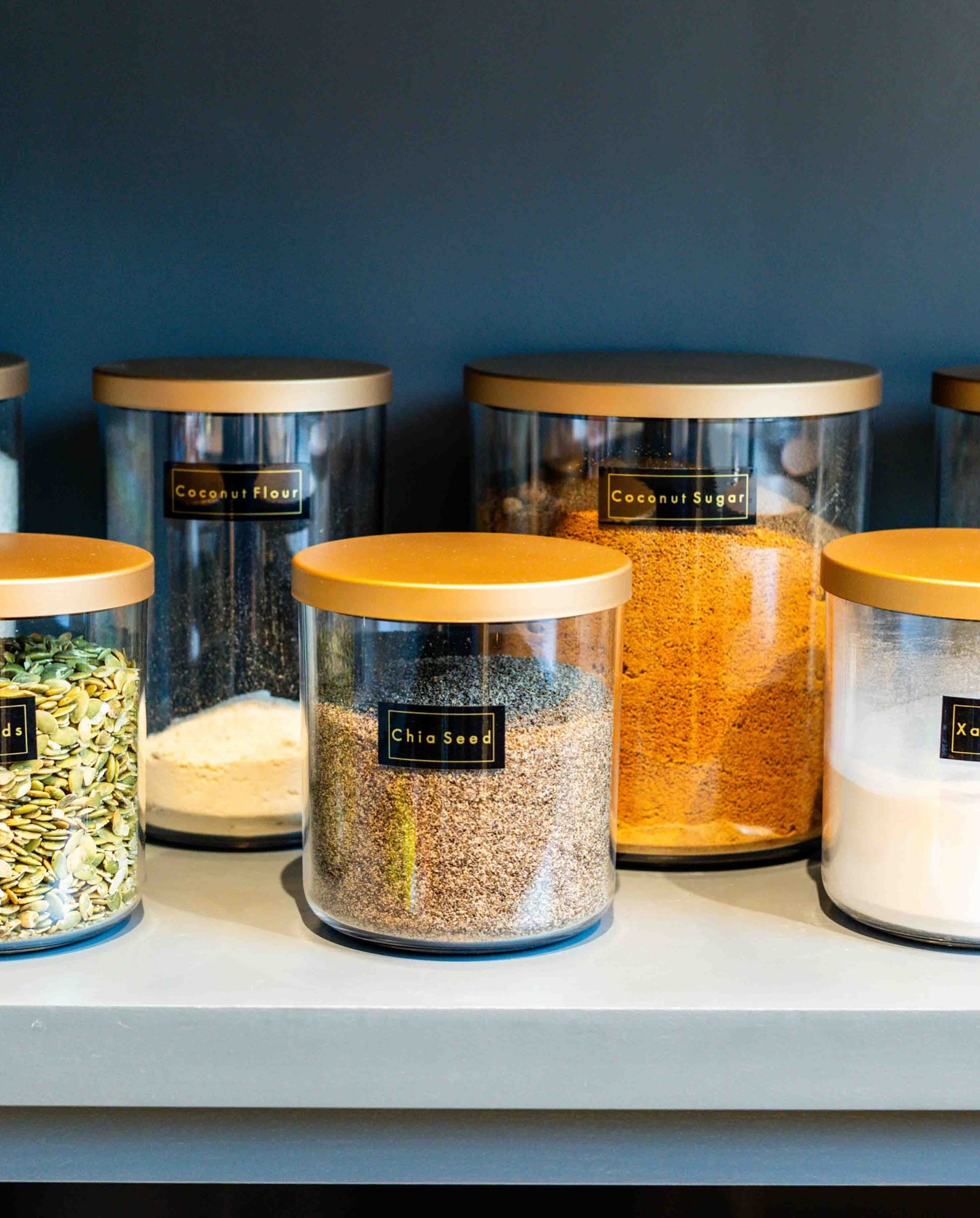 The Pickwick pantry ✨
⠀⠀⠀⠀⠀⠀⠀⠀⠀
Filled with all the fams favorites in anticipation of their homecoming. 
.
.
.
#NeatMethodBins #NeatMethod #KitchenElegance #CustomHomes #PantryGoals #ShaiOrganized  #mariekondo #austintexas #afreshstart #moveinready #moveinday #dreamhome #dreamcometrue #homeorganization #newhome #customhomes #austinrealestate #luxuryhomes #movingtoaustin  #PantryParadise
#KitchenGoals #CulinarySanctuary 
#KitchenLove #OrganizedKitchen #CookingCorner