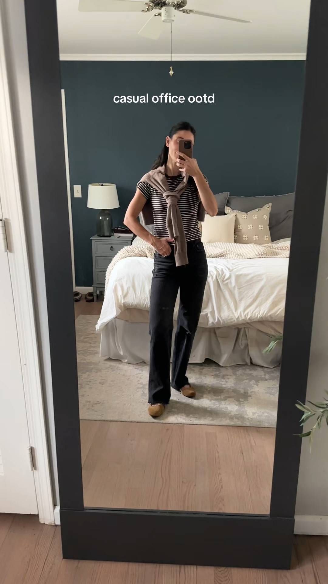 Easy outfit formula for the office in a casual setting. Semi fitted tee with a cardigan, straight jeans, and balet flats. 

Flats are old Zara

Office ootd, office style, working mom, work style, work ootd, working outfit inspo, Abercrombie denim, old navy

#LTKootd #LTKWorkwear #LTKPetite