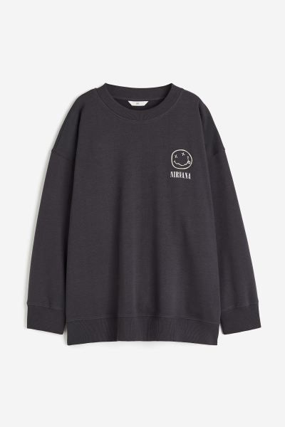Oversized sweatshirt | H&M (UK, MY, IN, SG, PH, TW, HK)