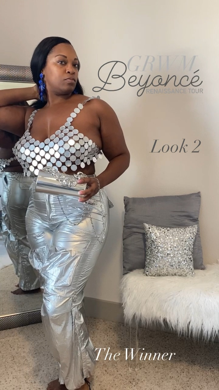What I actually wore to Beyoncé’s concert Saturday in Houston! I’m in a large pants & top is OSFA but I’m a 36D for reference. 🐝🪩🎤👱🏽‍♀️

#LTKstyletip #LTKSeasonal #LTKmidsize