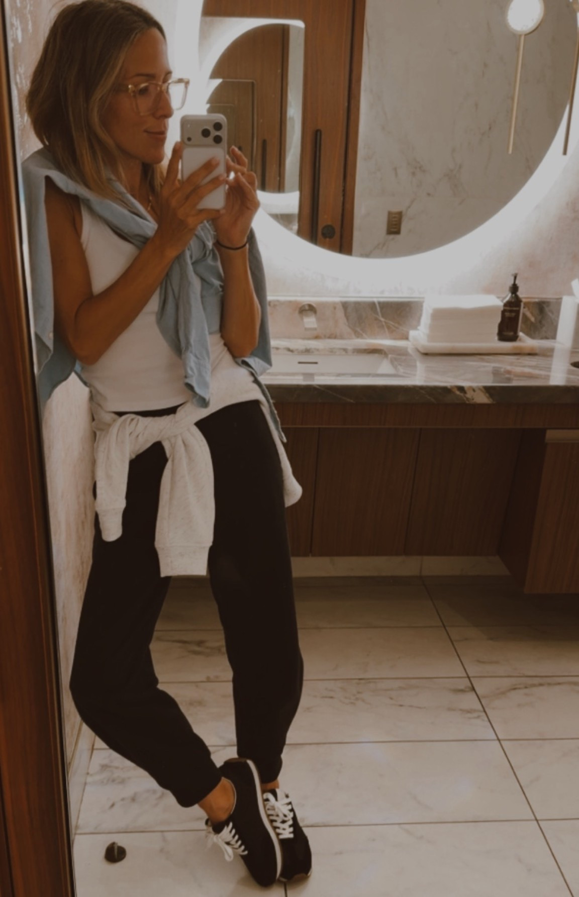 Long haul flight fit

#LTKootd
