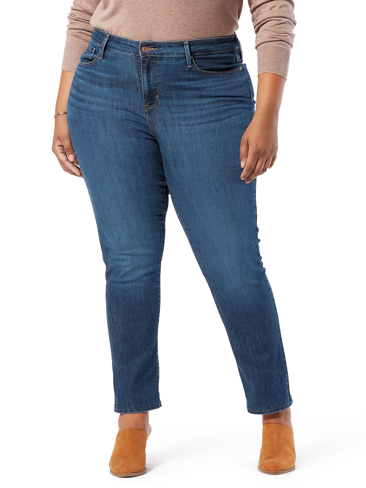 Signature by Levi Strauss & Co. Women's Plus Modern Straight Jeans | Walmart (US)