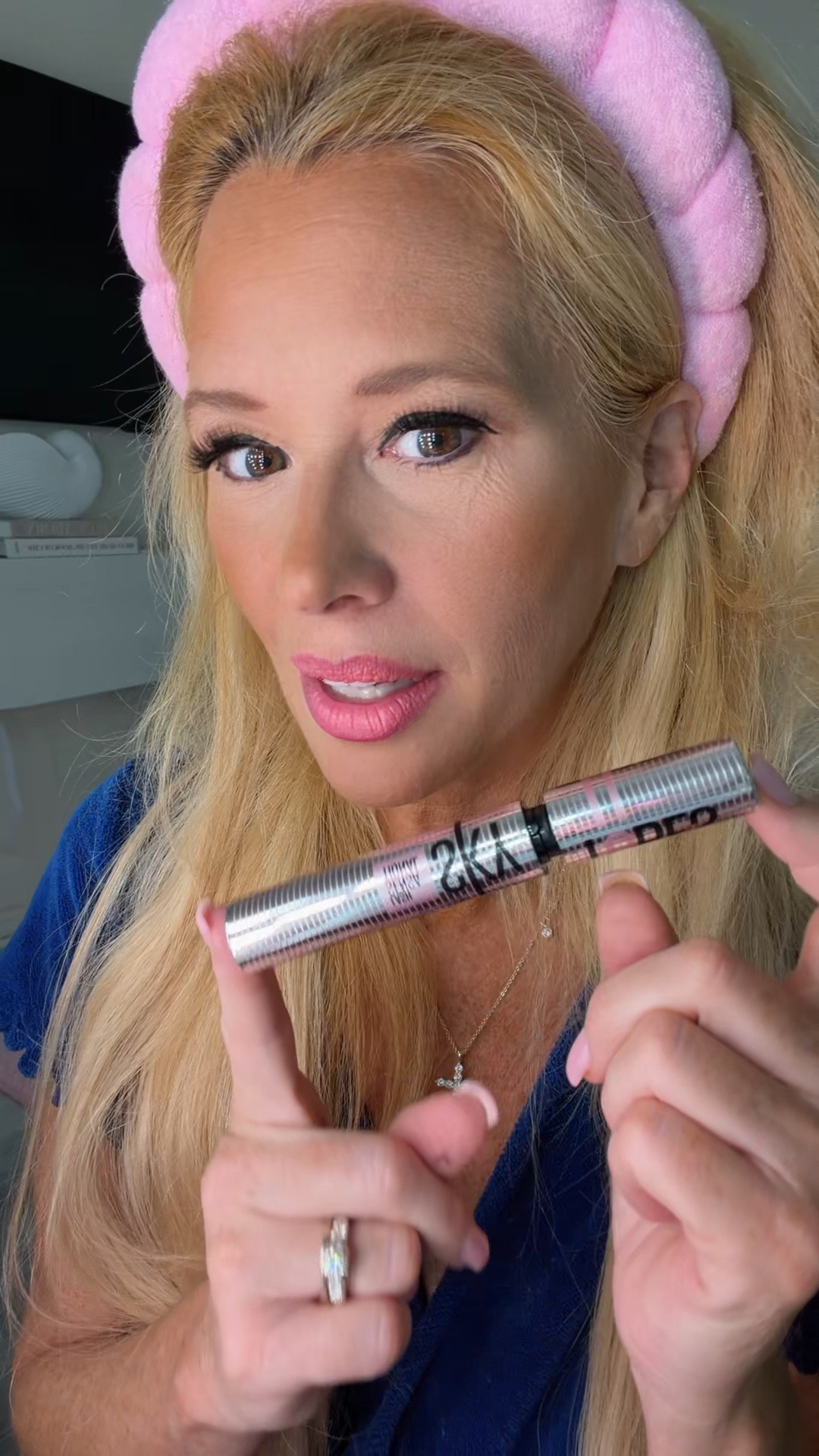 Gifted by Maybelline 💕 Trying their tubing mascara and I’m loving how it gives my lashes length + definition without feeling heavy. ✨

#MaybellinePartner #GiftedByMaybelline #MaybellineMascara #TubingMascara #BeautyFinds

#LTKootd #LTKBeauty #LTKdayinmylife