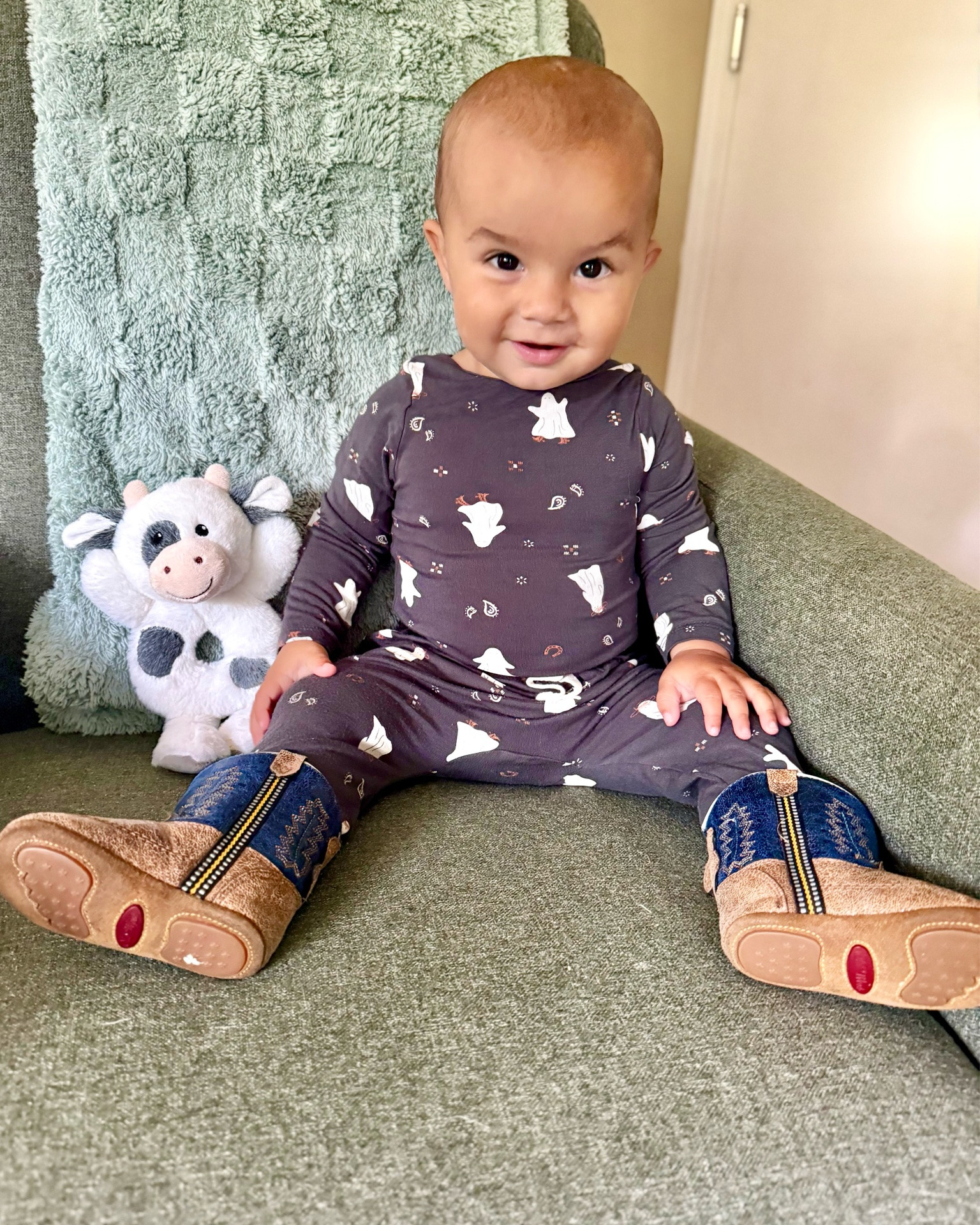 Cowboy boots 😍😍 I can’t handle how cute this is! This Modern Moments by Gerber Halloween print is SO good — and the fabric is incredibly soft. I even found the matching swaddle! 👻🤎

I couldn’t find his little cowboy hat, but the boots had to happen 😂

The shirt + pant set is only $8 at Walmart right now, and big brothers have the matching PJs in this print too! 🎃

Modern Moments by Gerber baby clothes, Walmart baby clothes, Halloween baby outfit, baby Halloween clothes, baby boy Halloween outfit, cowboy baby outfit, Western baby clothes, matching sibling pajamas, Halloween pajamas, baby swaddle, newborn baby clothes, fall baby clothes, affordable baby clothes

#LTKBaby #LTKKids #LTKSeasonal