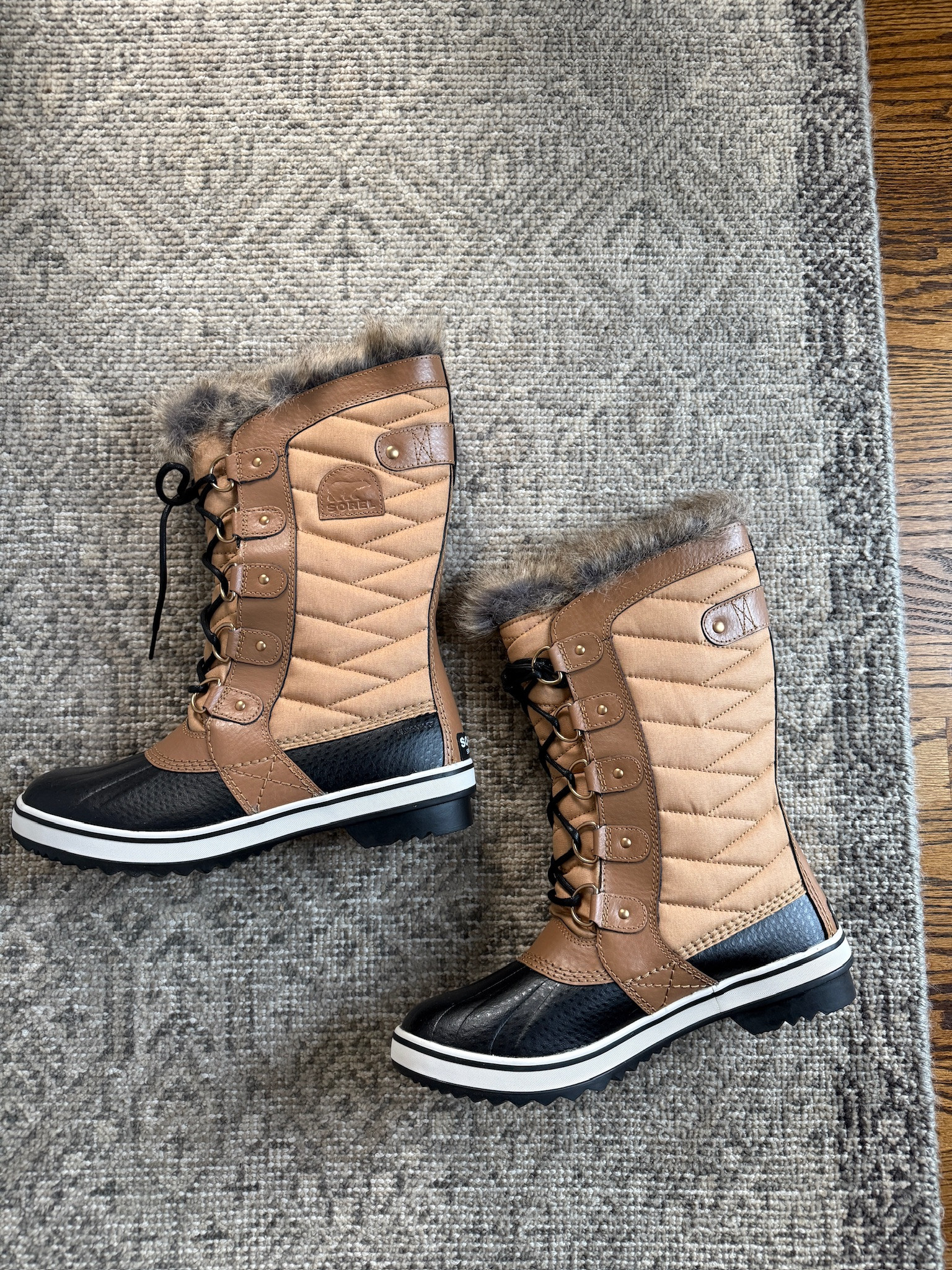 Waterproof boots for under $100!!

waterproof boots, tofino, tofino boots, fur lined boots, wide calf winter boots, nordstrom rack, nordstrom rack sale, sale, sale finds, sale alert, Grace White 

 

#LTKFindsUnder100 #LTKStyleTip #LTKShoeCrush