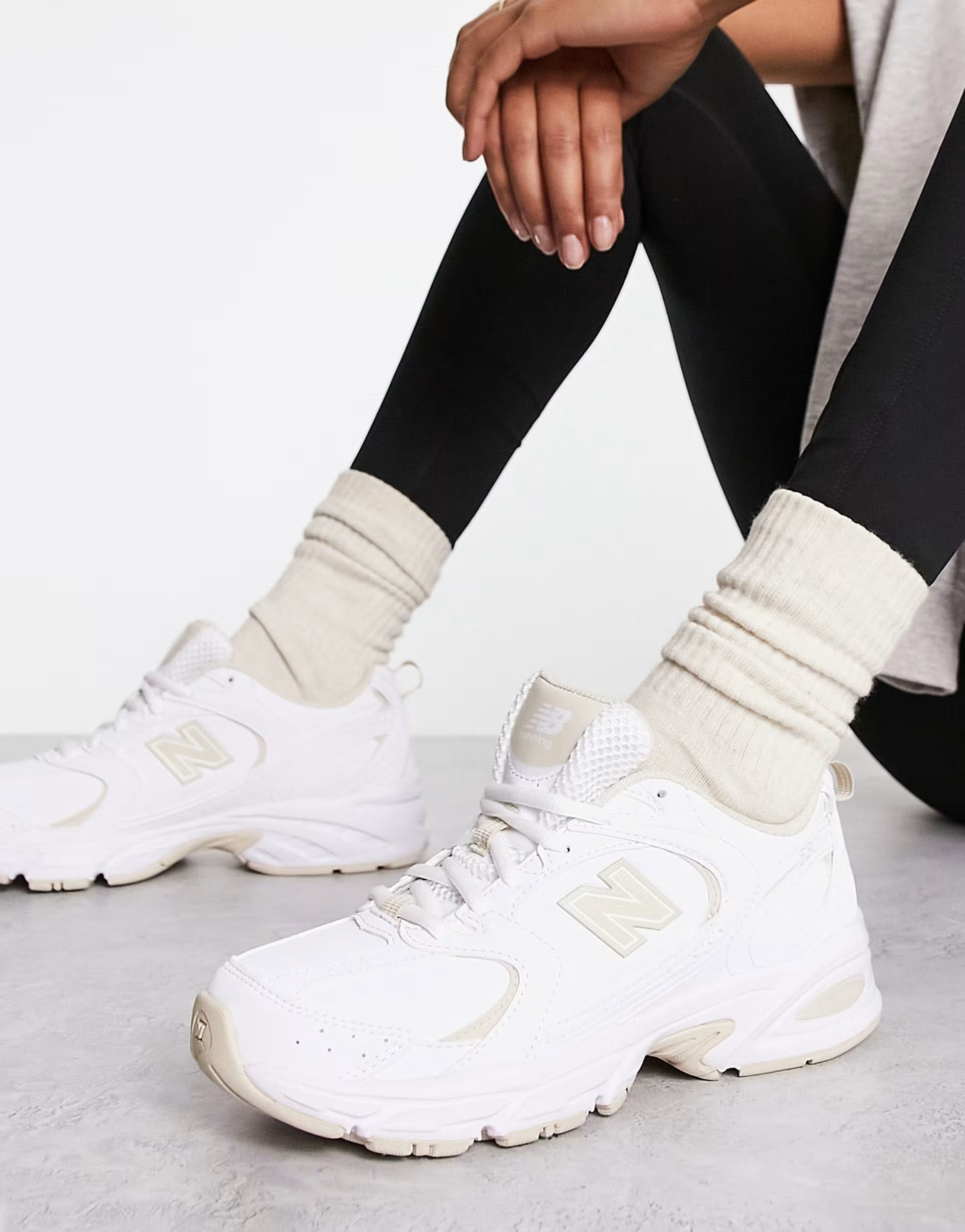 New Balance 530 sneakers in white and beige | ASOS (Global)
