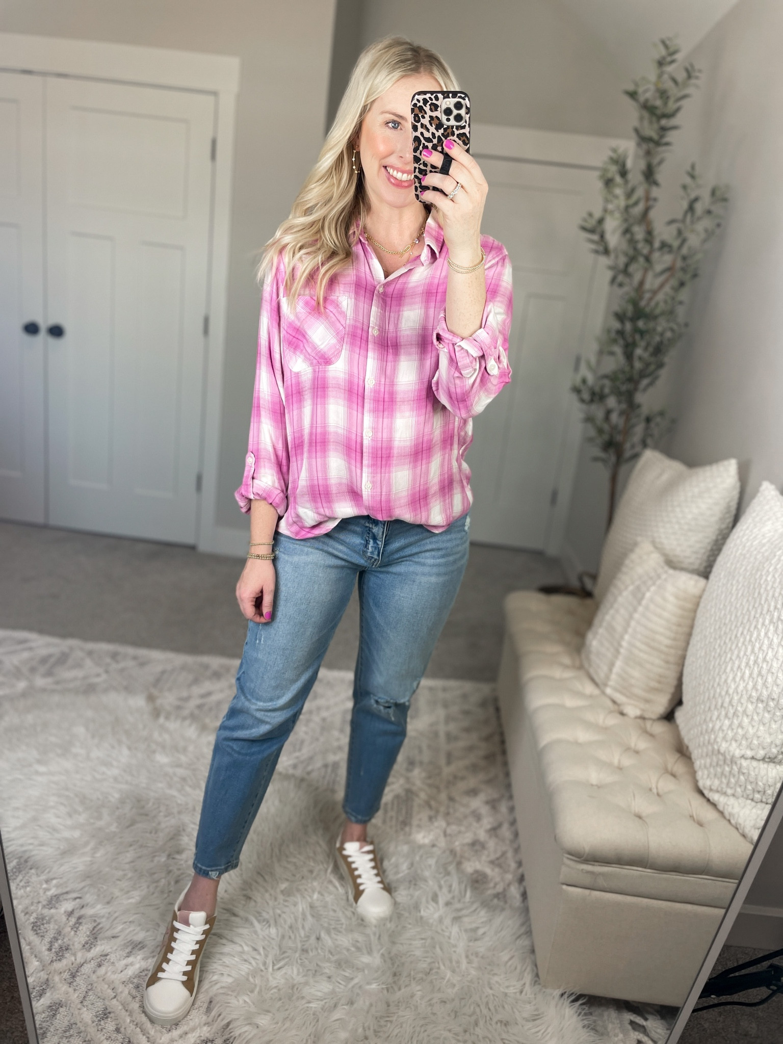 Weekend Walmart wins try on 
Plaid button front shirt- medium 


#LTKshoecrush #LTKstyletip #LTKunder50