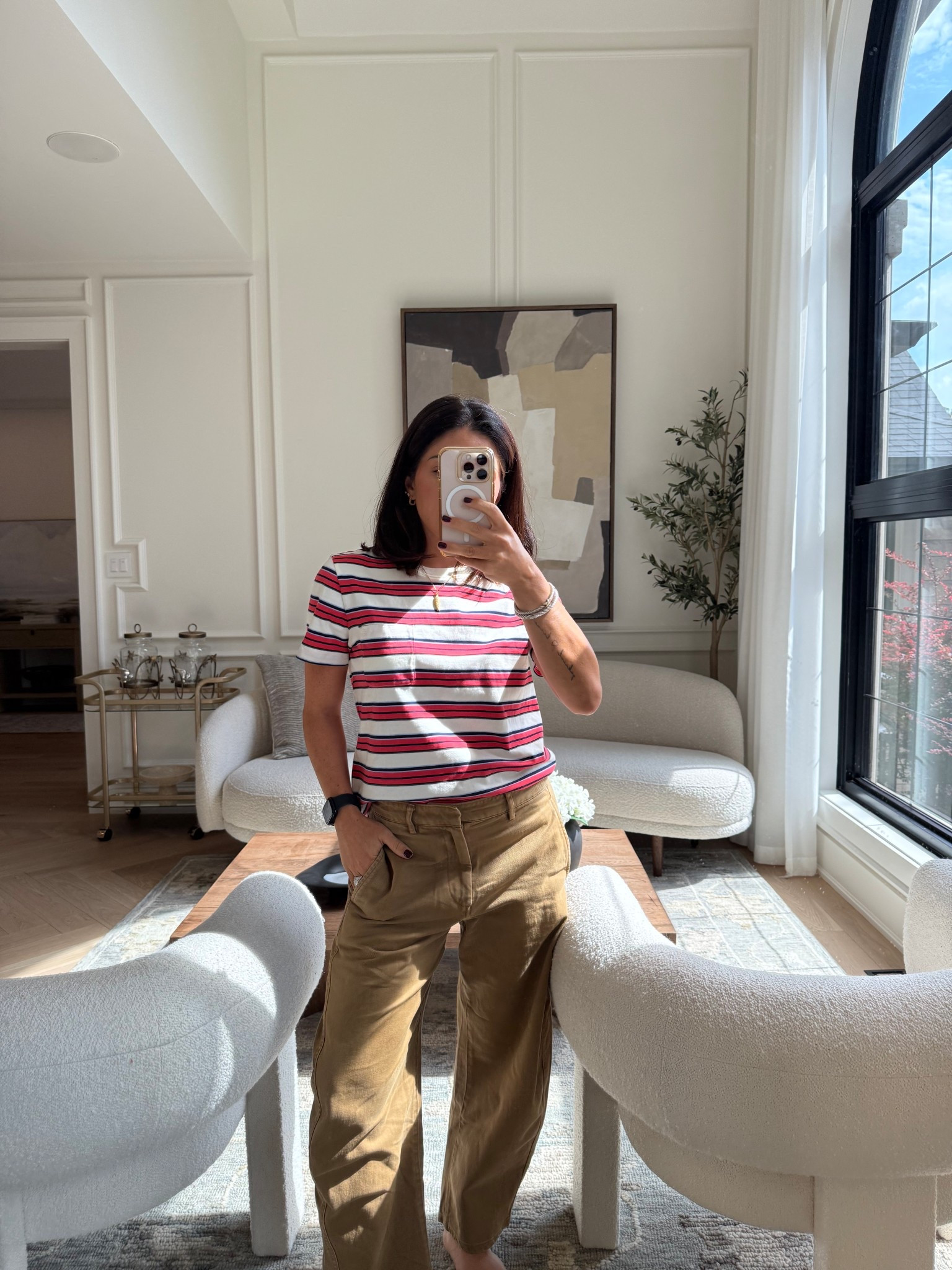 Tee- size small
Barrel pants - size 2 petite 

#LTKpetite #LTKworkwear #LTKcanada