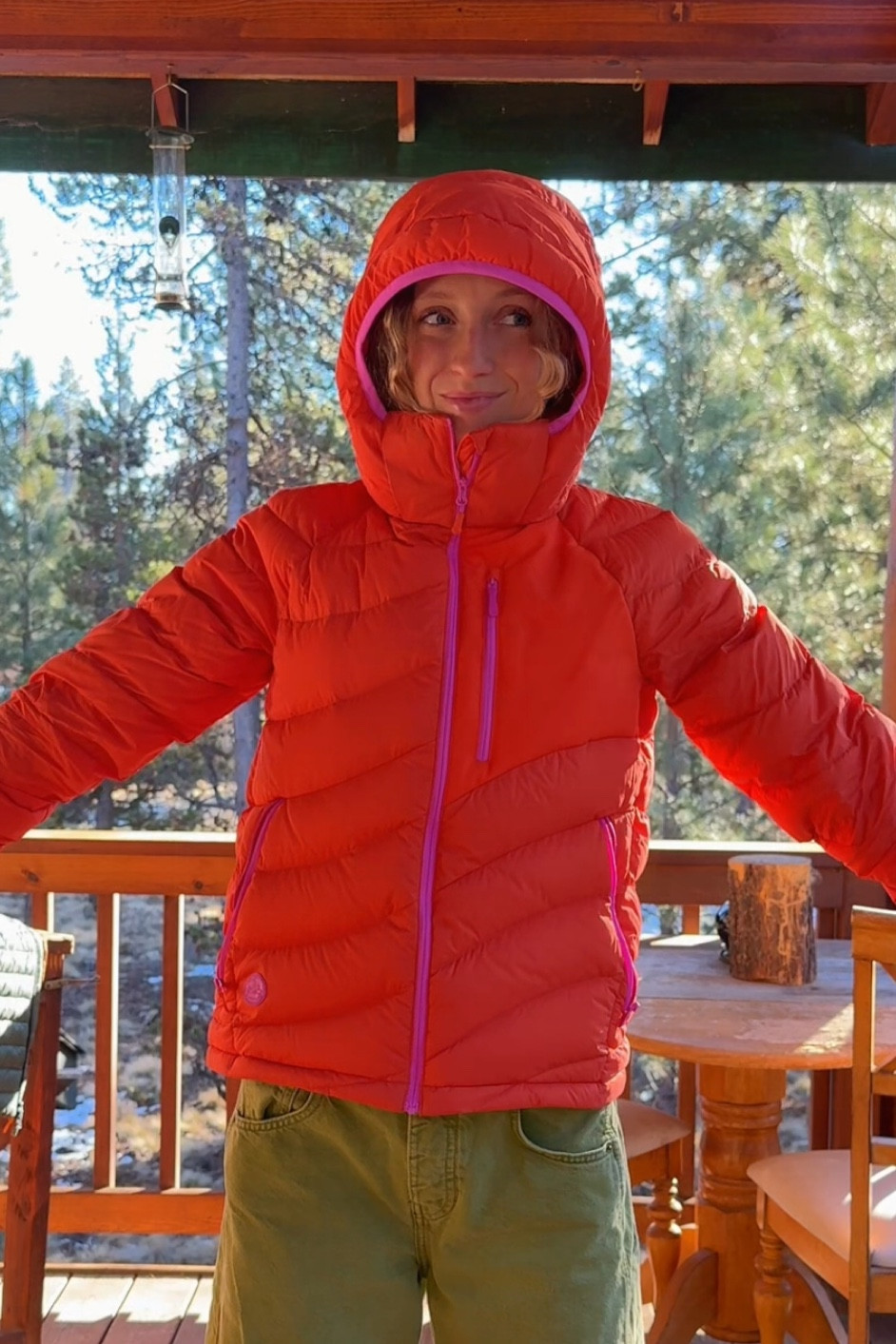 This SENIQ jacket is straight out of my dreams. 850 fill down and she is SO WARM  