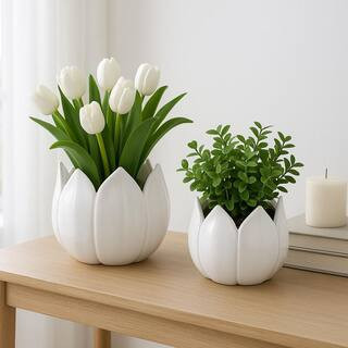 Liv & Skye 9 in. and 12 in. White Ceramic Tulip Petal Design Decorative Planters (Set of 2) 20116... | The Home Depot