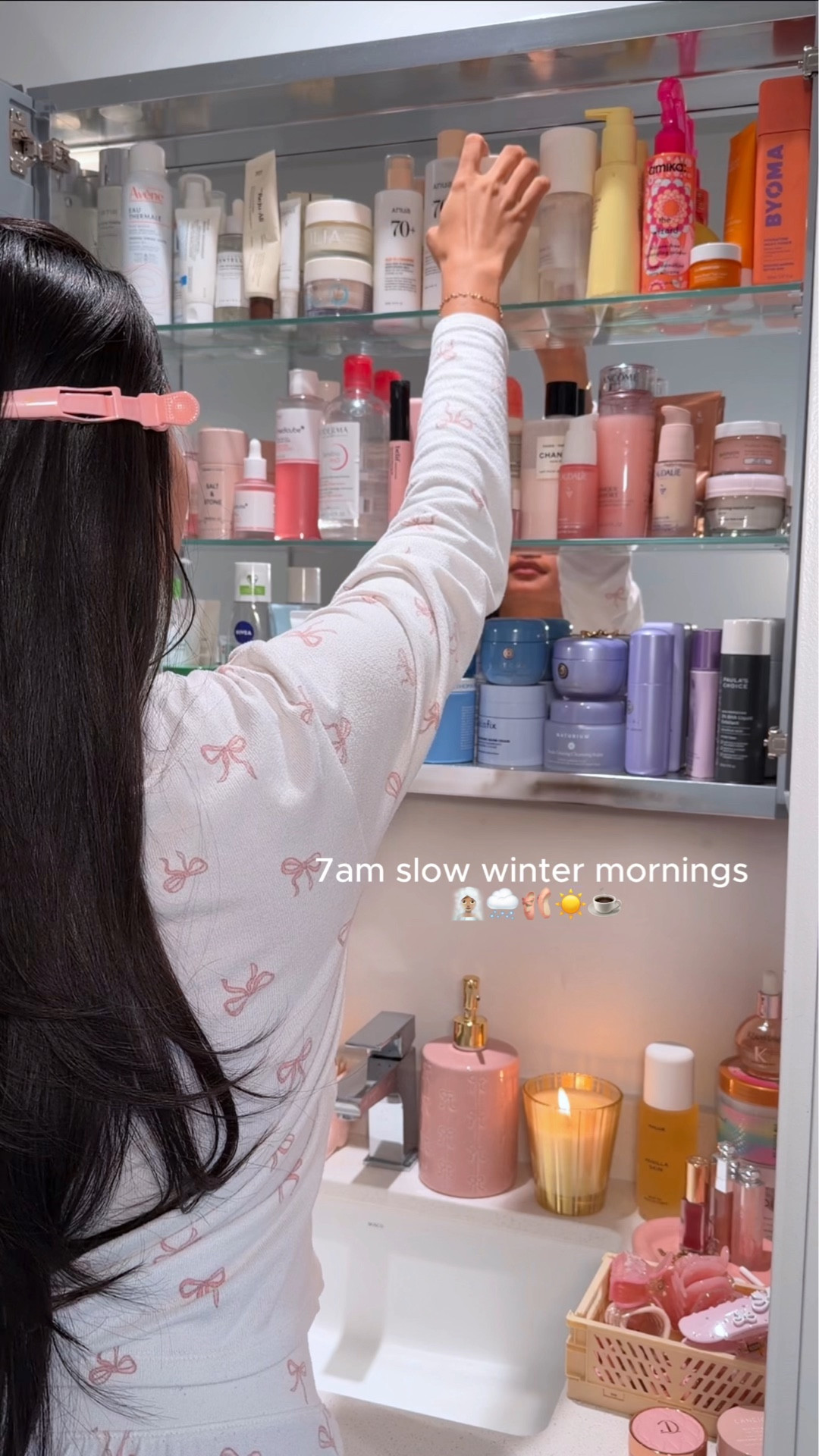 7am Slow Winter Morning Routine 🧖🏽‍♀️🌨️🩰☀️☕️

#LTKBeauty #LTKselfcare #LTKmorningroutine