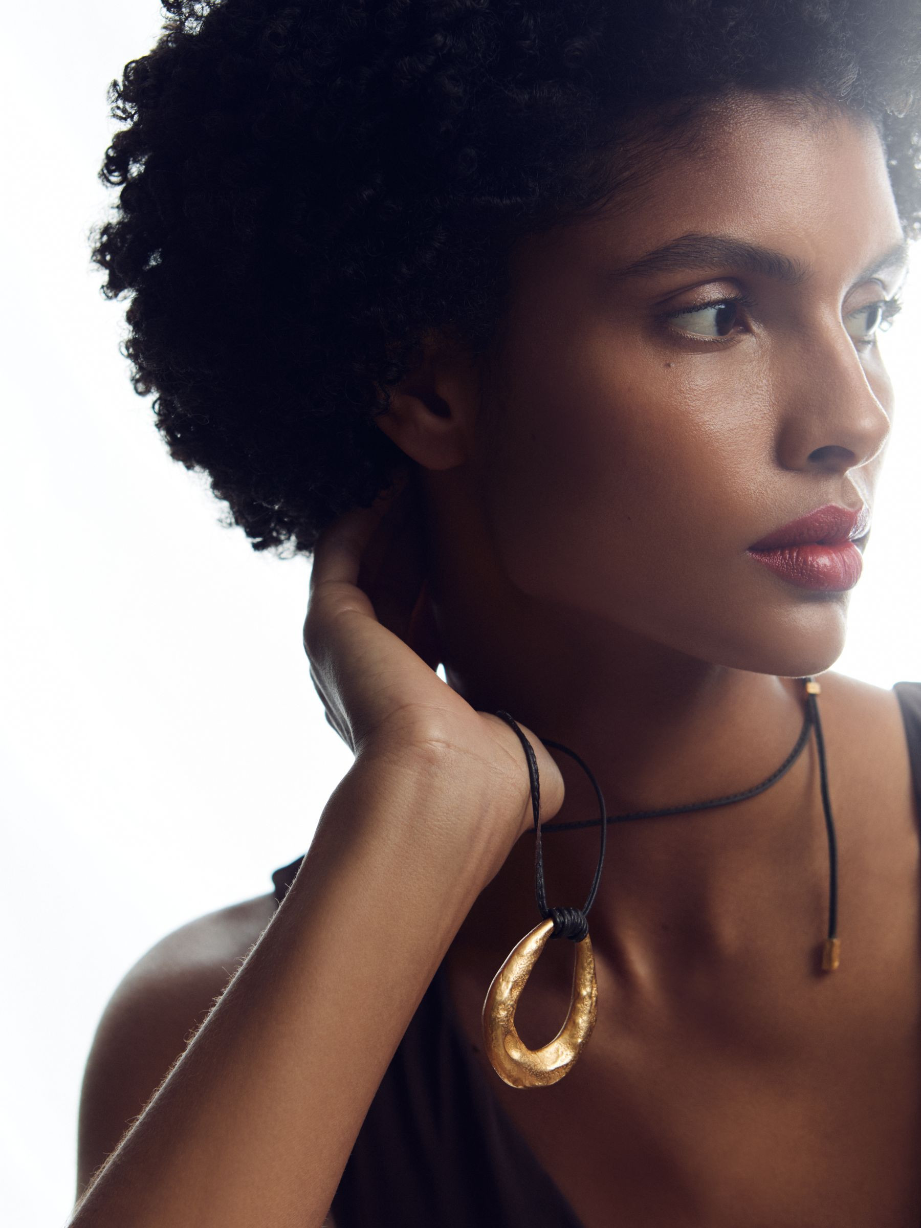 Reiss Molten Link Pendant Necklace in Gold Tone - REISS | Reiss UK
