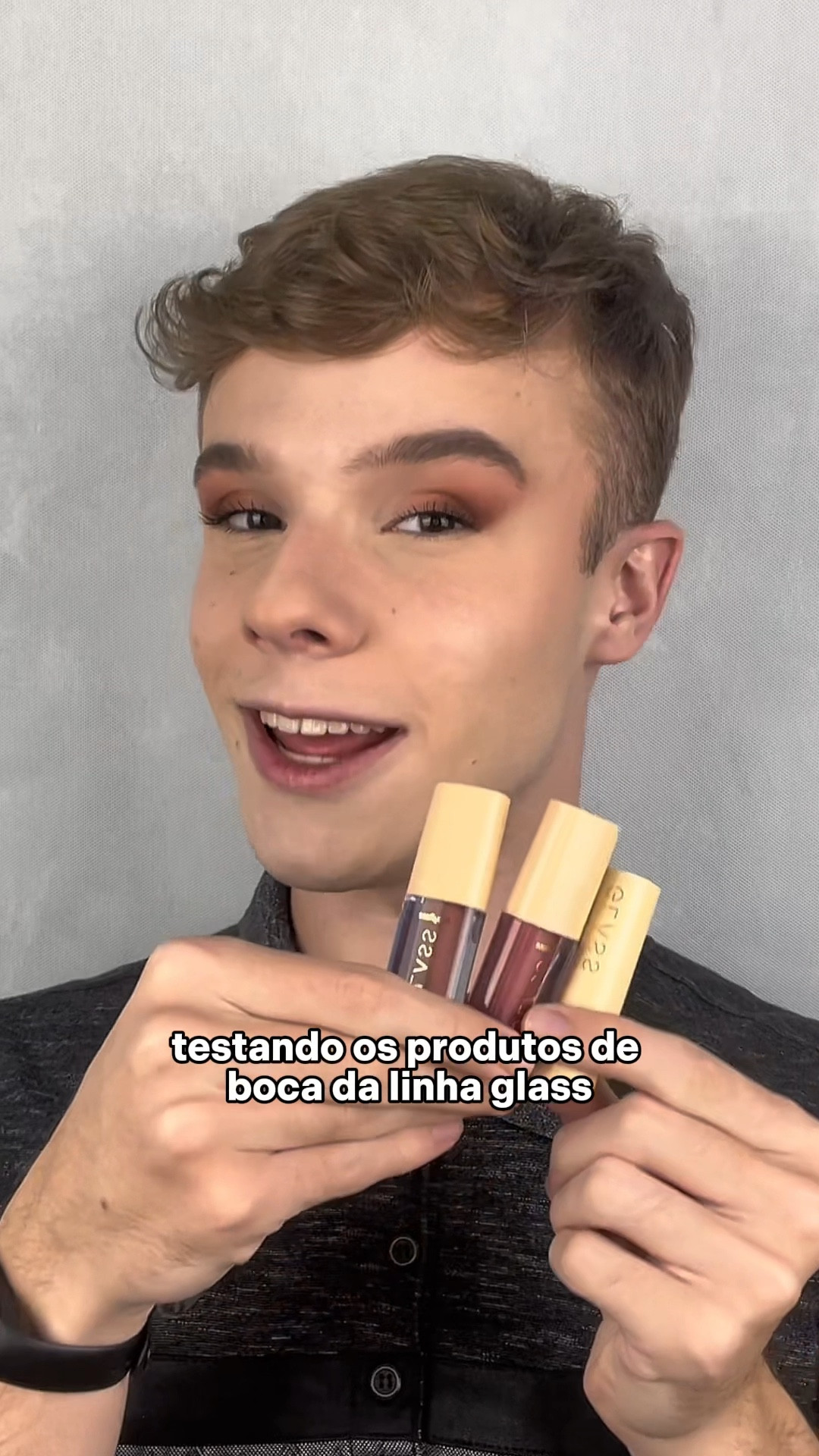 Testando os produtos de boca da Linha Glass de Ruby Rose

#LTKgiftguide #LTKbeauty #LTKbrasil