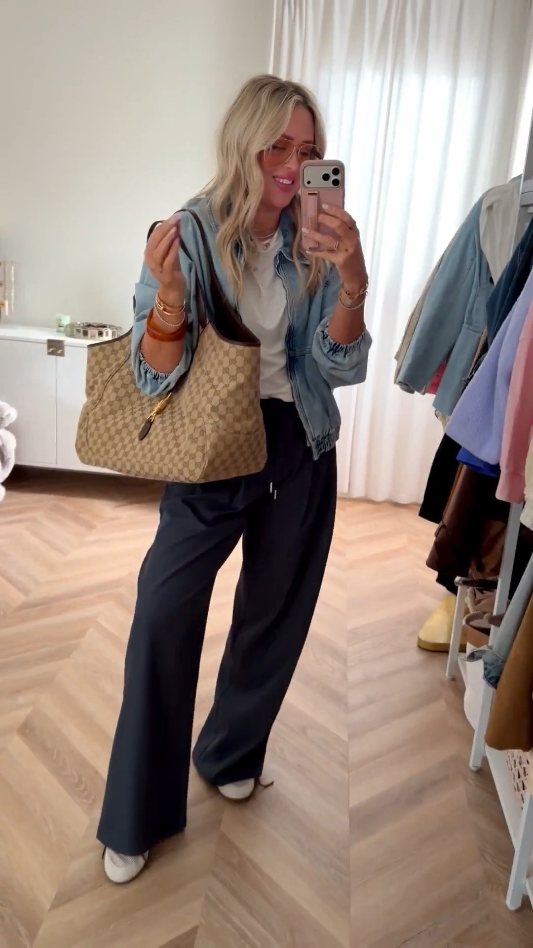 The pants of the fall! Great for work and casual wear. My jacket comes in several new colors. Ordered so fast! ✨


Wearing smalls.

Work pants. Travel outfit. Fall style. Fall outfit.

#LTKWorkwear #LTKSeasonal