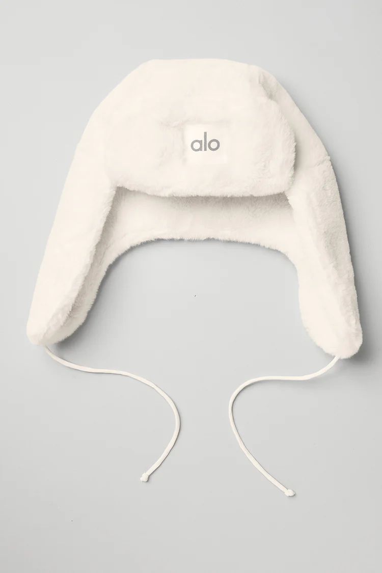 Faux Fur Polar Hat | Alo Yoga