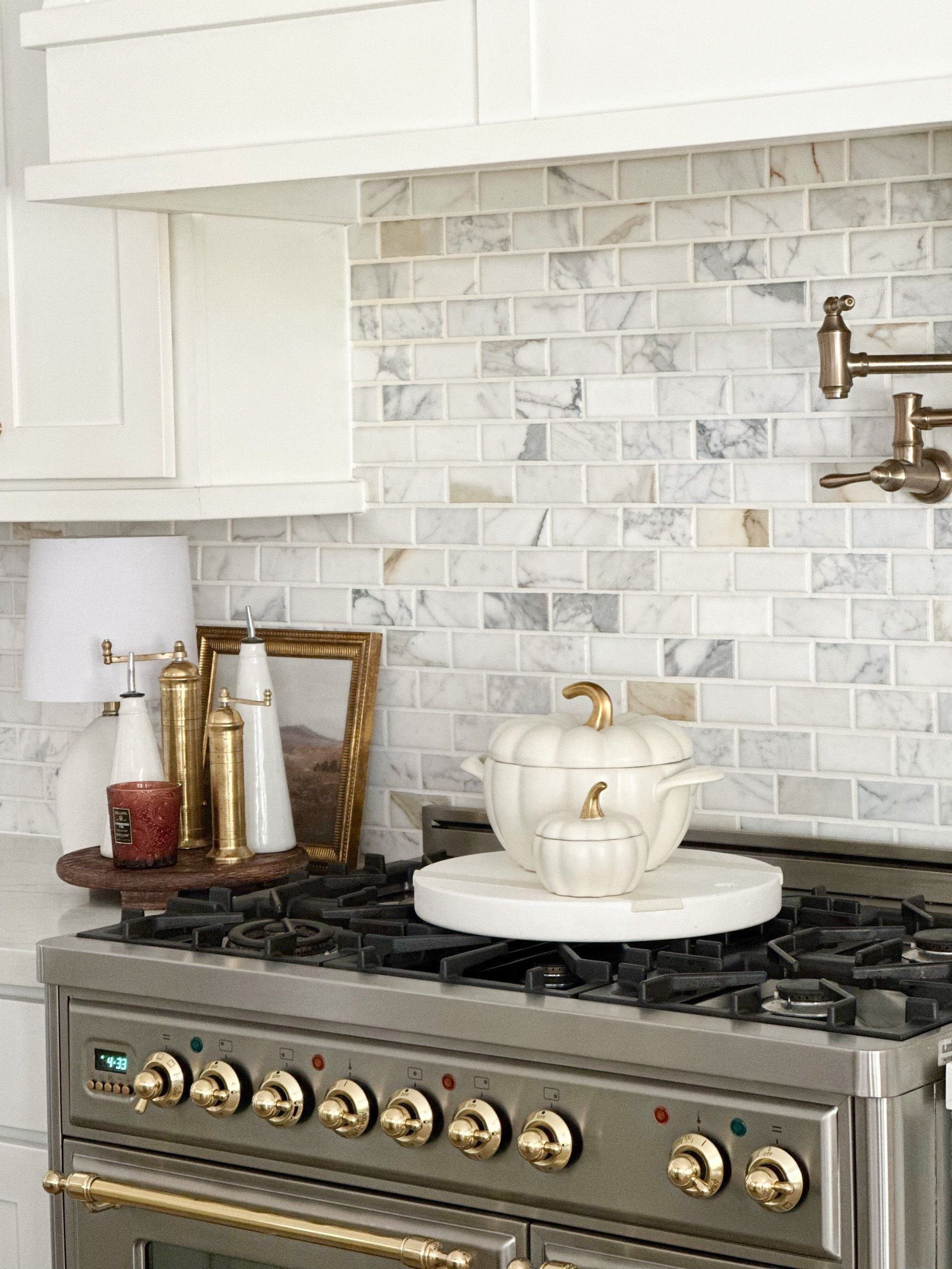 Shop the look! 

Follow me @ahillcountryhome for daily shopping trips and styling tips!

Seasonal, Home, Fall, Decor, Kitchen

#LTKhome #LTKSeasonal #LTKU