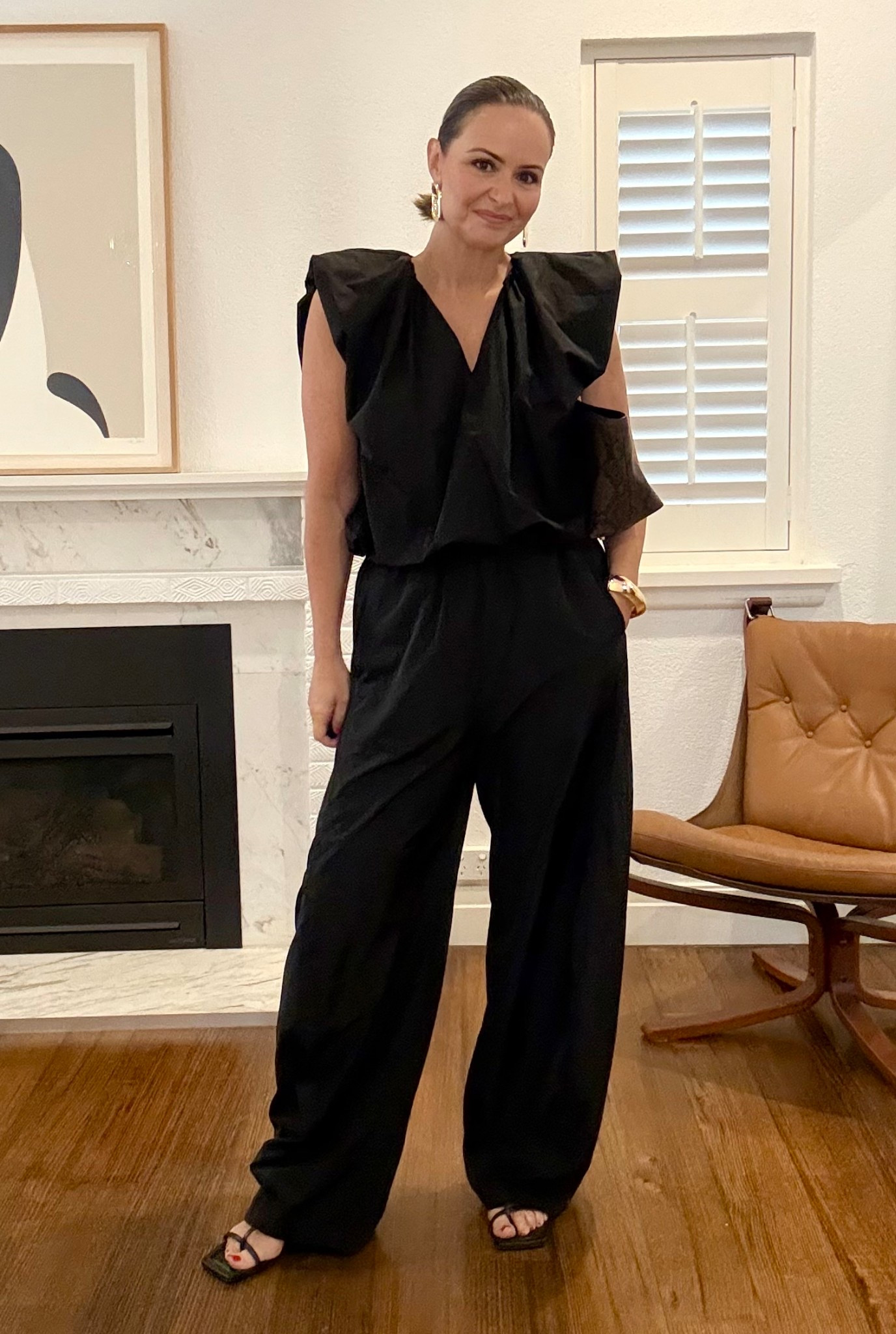 The most versatile Tibi pants. Wearing L and my true to size is AU12 