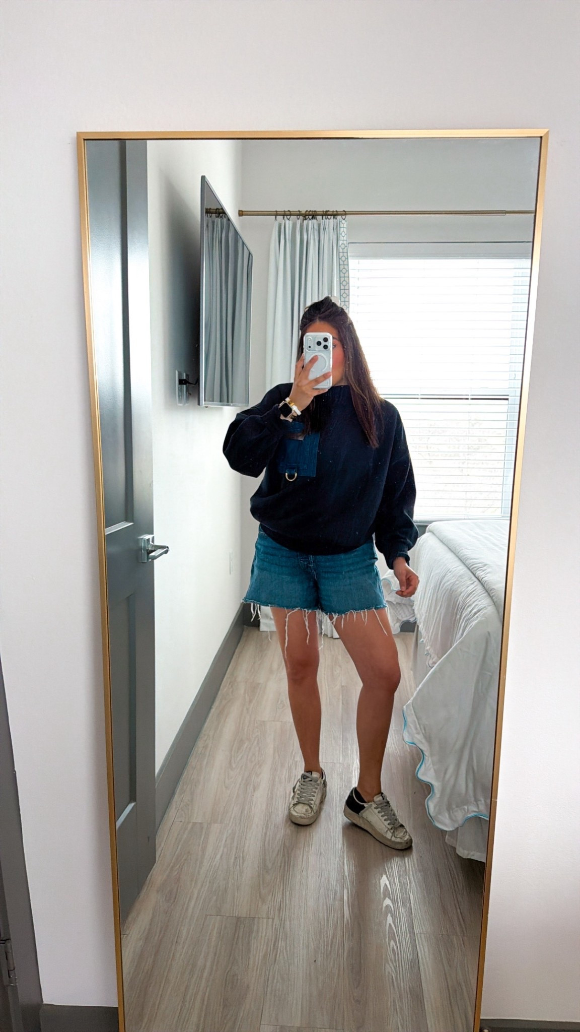 Wednesday Ootd 

Casual ootd | Jean shorts ootd | Mock Neck Sweatshirt | Ootd | 

#LTKootd #LTKU