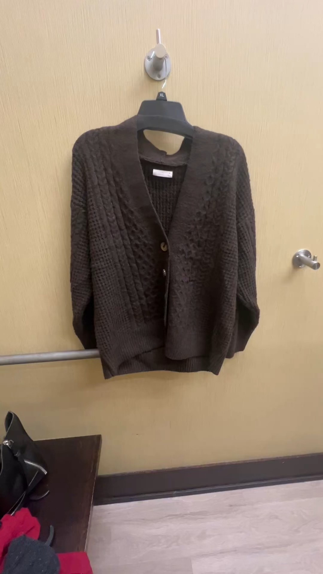 Shop some of my favorite fall items that I got from Kohl’s they are having an amazing sale in clearance items are 75% off.

Fall hall work Hall work from home clothes clothing for the Office women’s work outfits Kohl’s shopping  Kohl’s clothing hall 

#LTKFallSale #LTKSaleAlert #LTKFindsUnder50