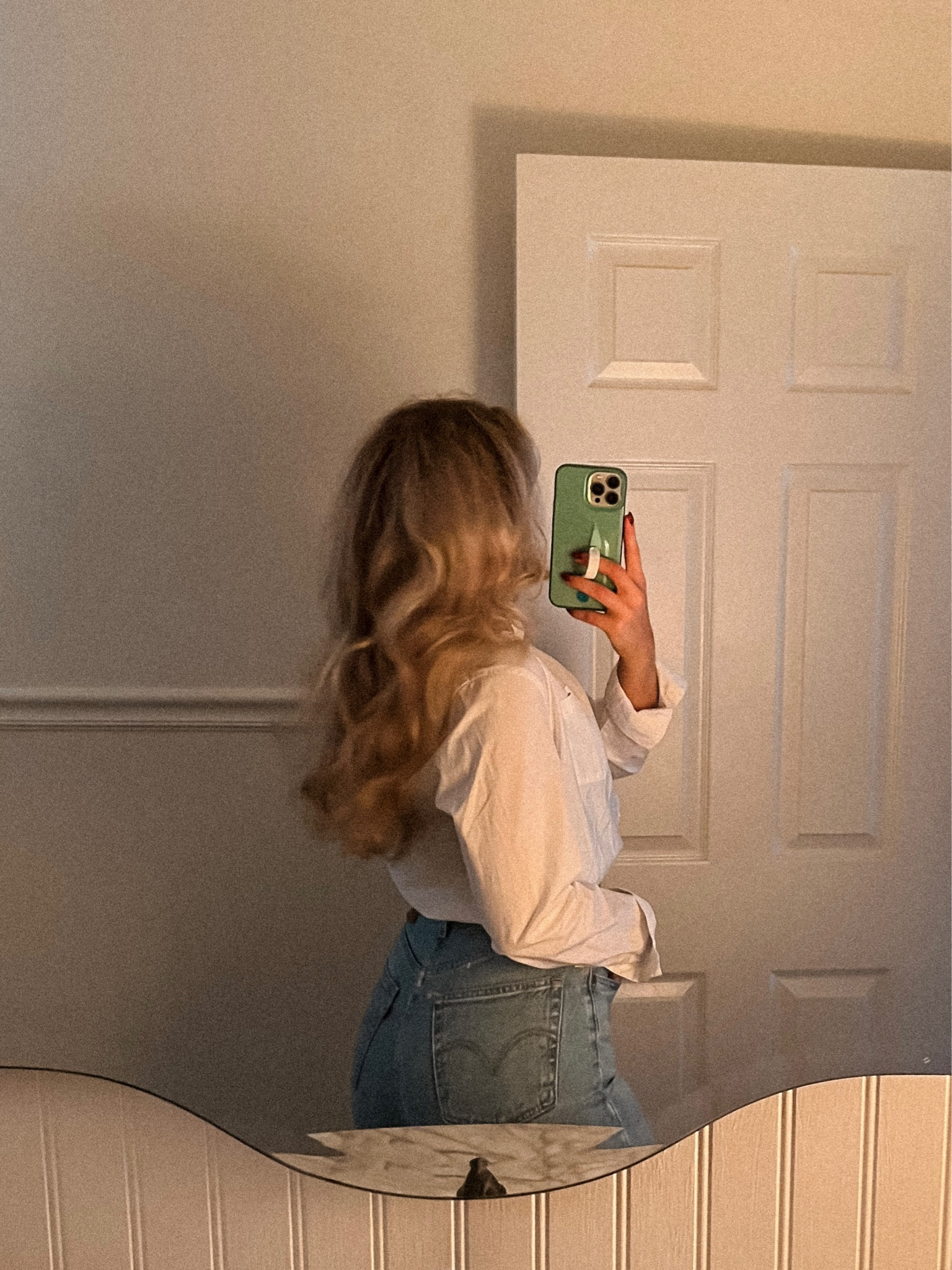 Fall basics outfit 🫶🏼 White cotton button down, relaxed denim Levi’s jeans

Jeans run true to size  

#LTKfindsunder100 #LTKxMadewell #LTKstyletip
