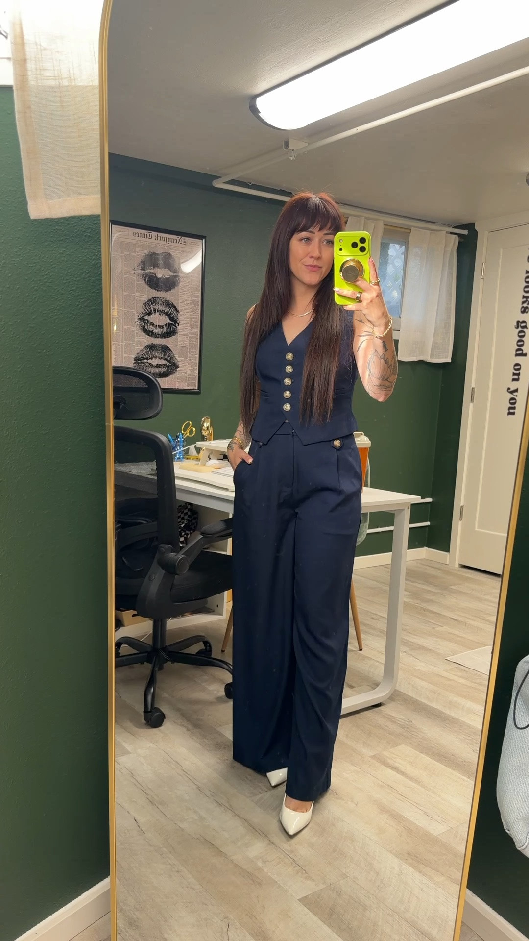 Navy blue matching v neck vest and pants

#LTKootd #LTKPetite #LTKWorkwear
