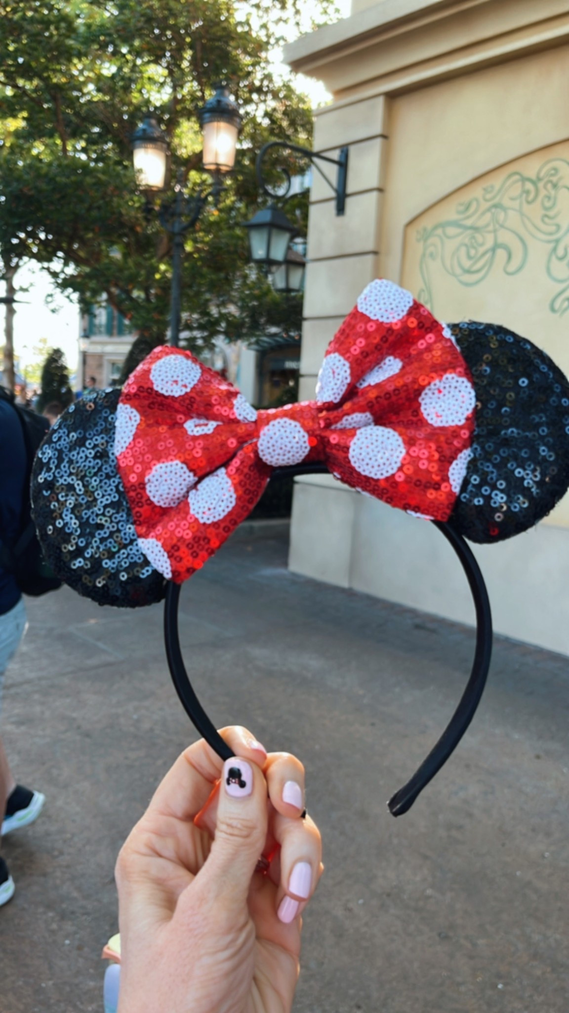 Todays Disney ootd 


#LTKFindsUnder50 #LTKStyleTip #LTKSaleAlert