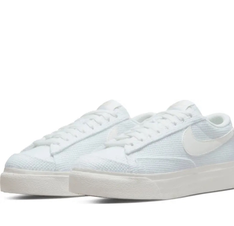 want these badly 

#LTKshoecrush #LTKHoliday #LTKSeasonal