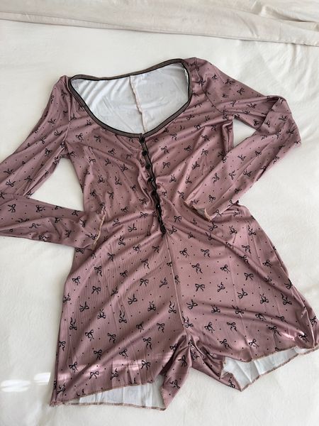 Cutie bow Amazon pj romper! So cute and cozy for lounging around the house 

#LTKfindsunder50 #LTKbump #LTKSeasonal