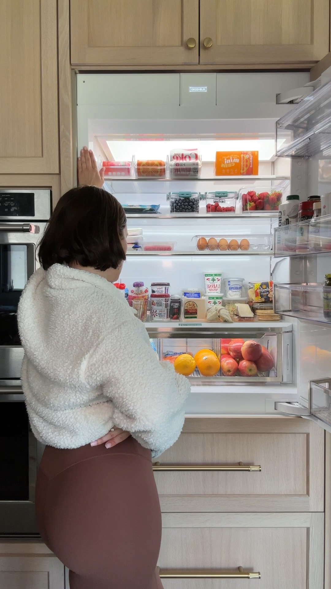 Home, home organization, fridge organization, pantry organization, kitchen organization, house organization, kitchen, pantry, home, fruit containers, veggie containers, food storage, fruit storage, vegetable storage

#LTKHome #LTKfoodie #LTKdayinmylife