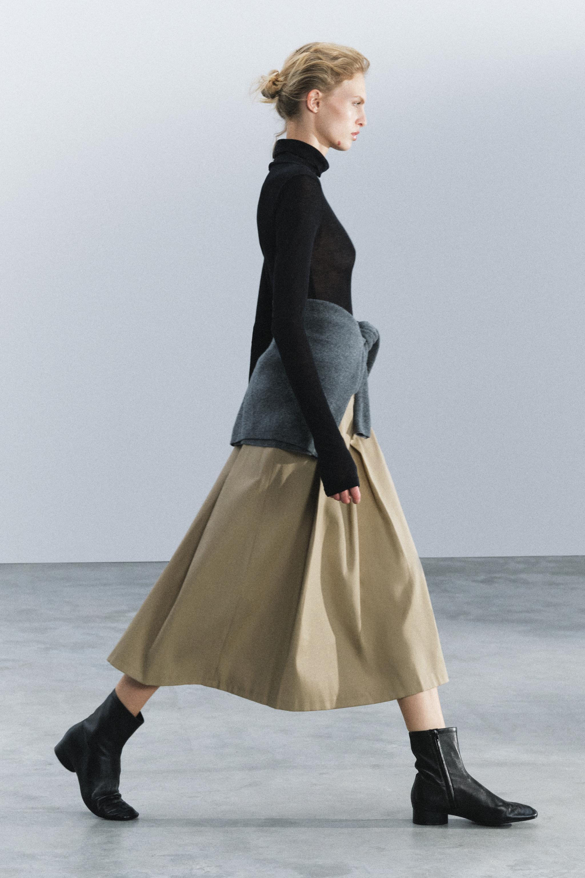 LEATHER ANKLE BOOTS | Zara UK