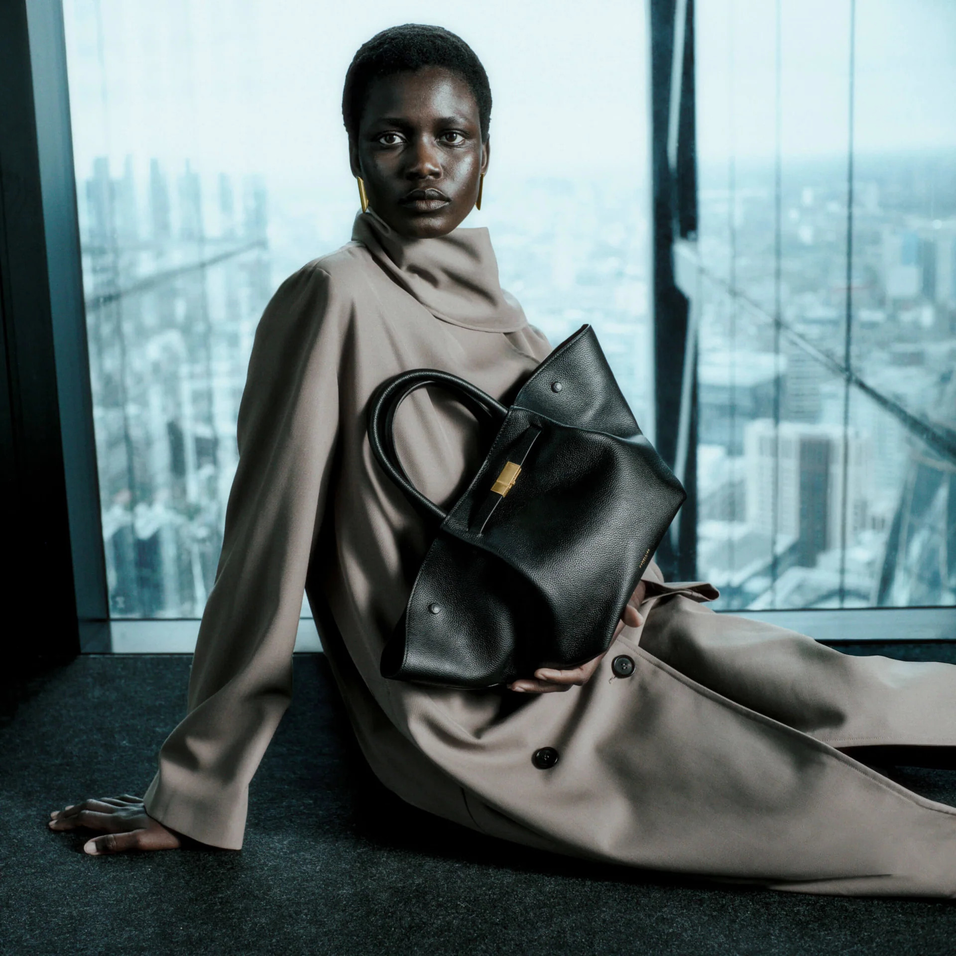 The Midi New York | Black Small Grain | DeMellier | DeMellier