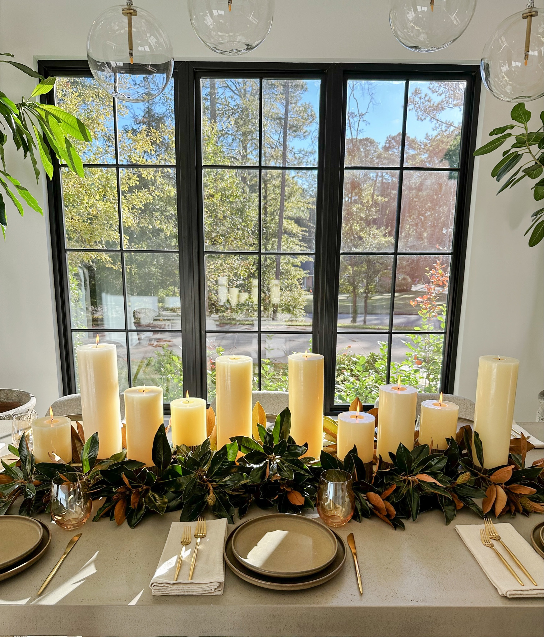 West Elm Amazon home Holiday Decor Dinnerware 

#LTKhome #LTKHoliday #LTKSeasonal