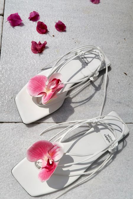 The most perfect sandals for resort wear and vacation outfits! 🌺

#LTKfindsunder100 #LTKshoecrush #LTKSpringSale