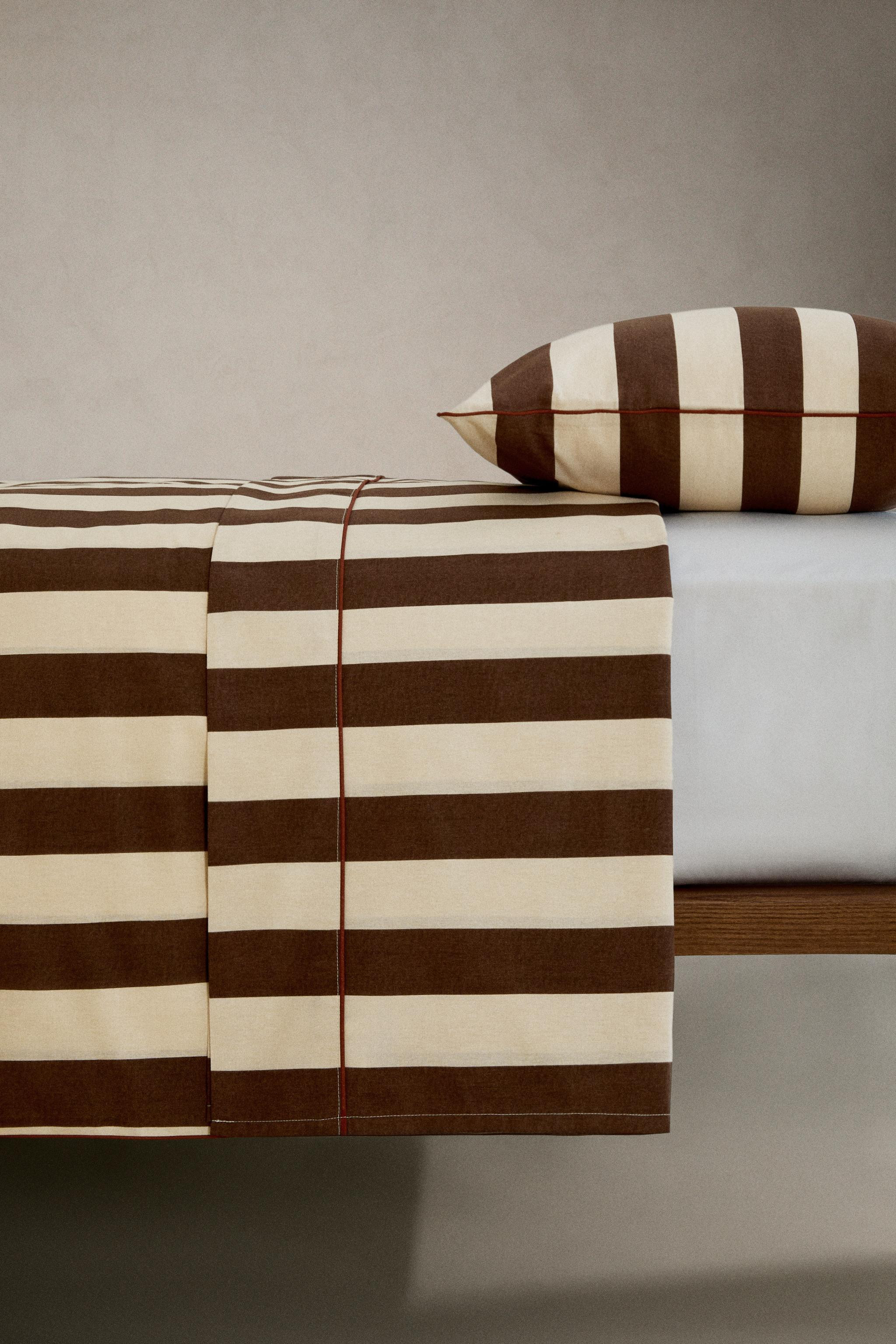 FADED COTTON STRIPED DUVET COVER | Zara Canada