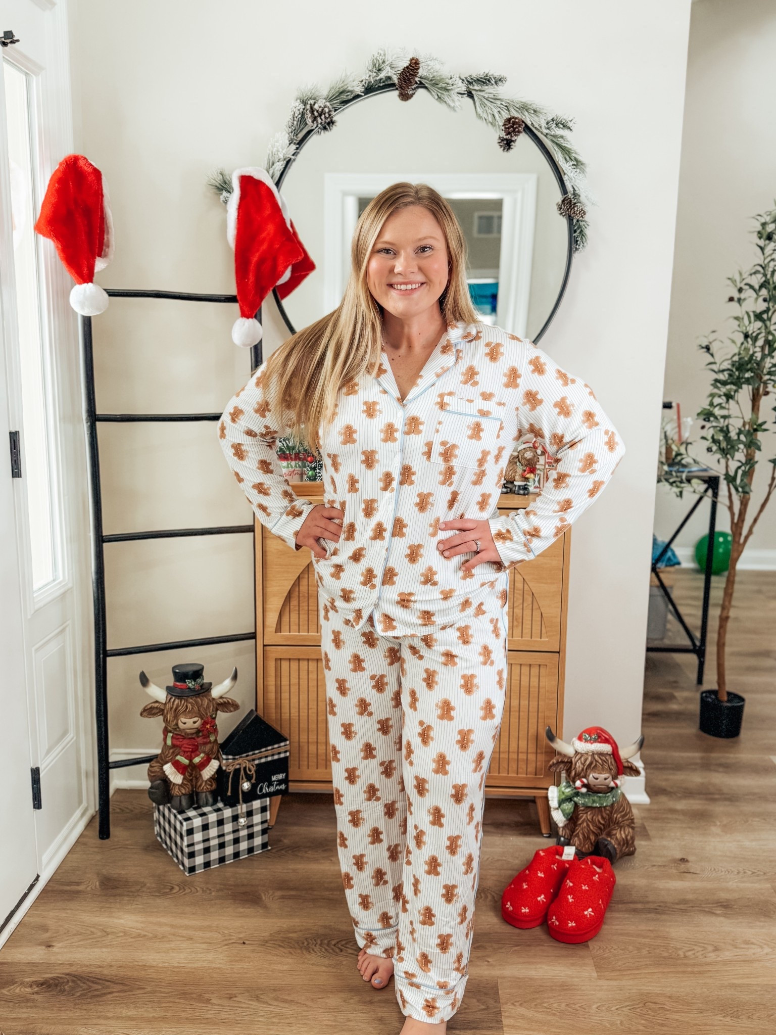 Gingerbread man Christmas Pjs from Aerie 🍪🩵❤️

#LTKStyleTip #LTKHoliday #LTKSeasonal