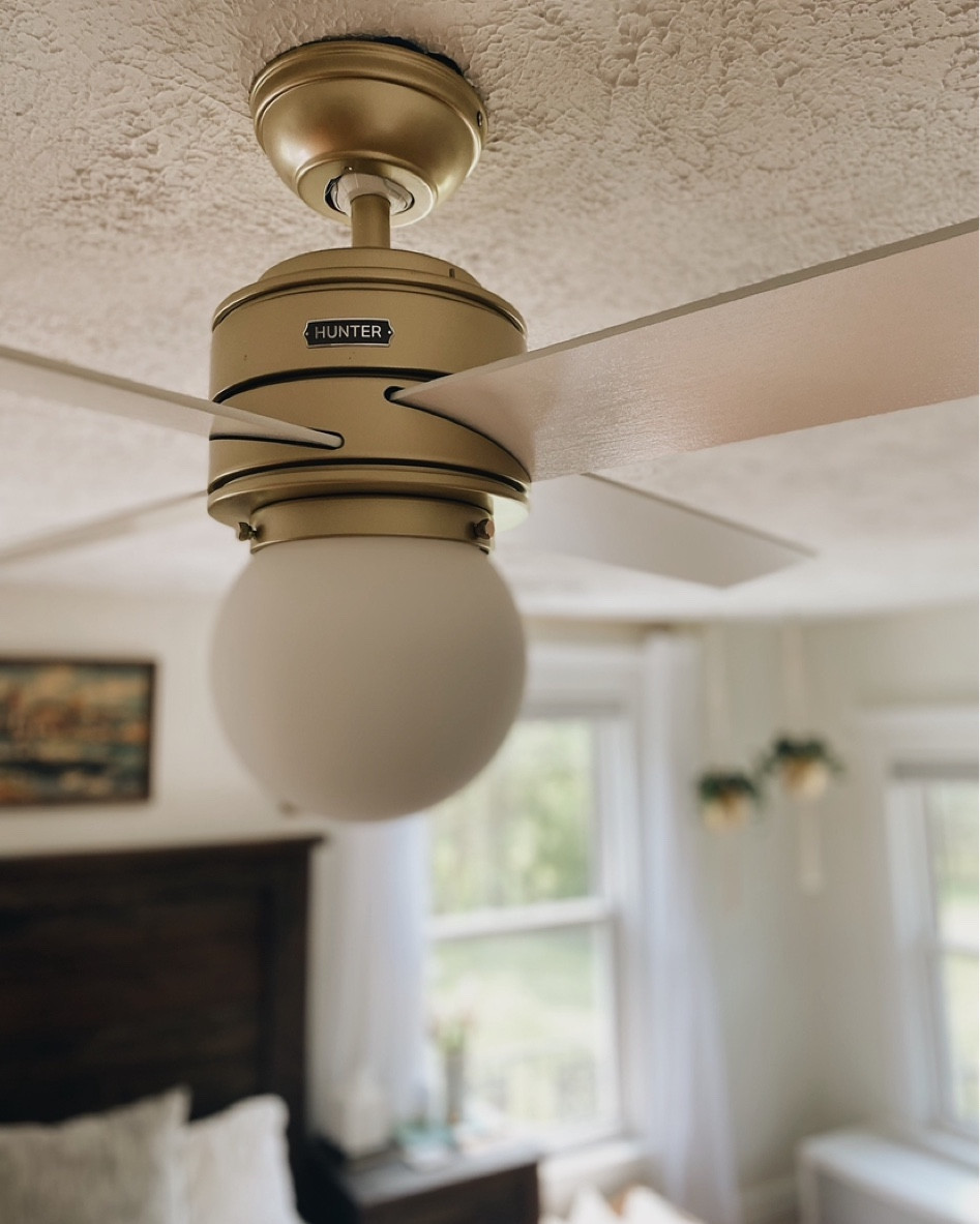 Friends! Hunter Fan Co gave me a 15% discount for all of my followers for this weekend only (1/20-1/21)
Use my code NEWYEAR15 
*excludes clearance

Our bedroom fan: 52” Hepburn - gold with white blades

#LTKstyletip #LTKsalealert #LTKhome