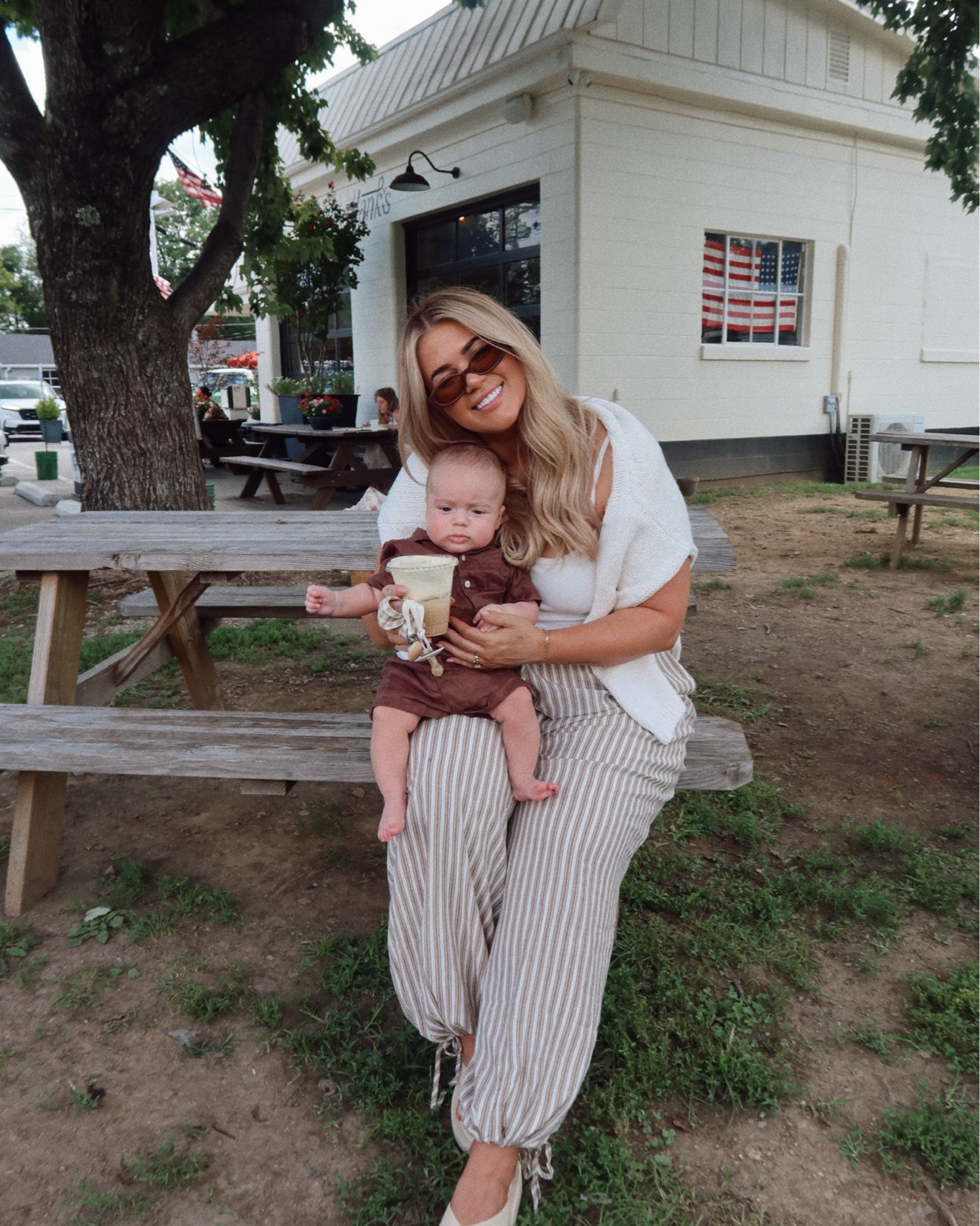 Shop my outfits from my July favorites carousel 🤍 @perelelhealth mom support pack + the protein powder I use daily! Code: Kelsey20 for 20% off first time orders