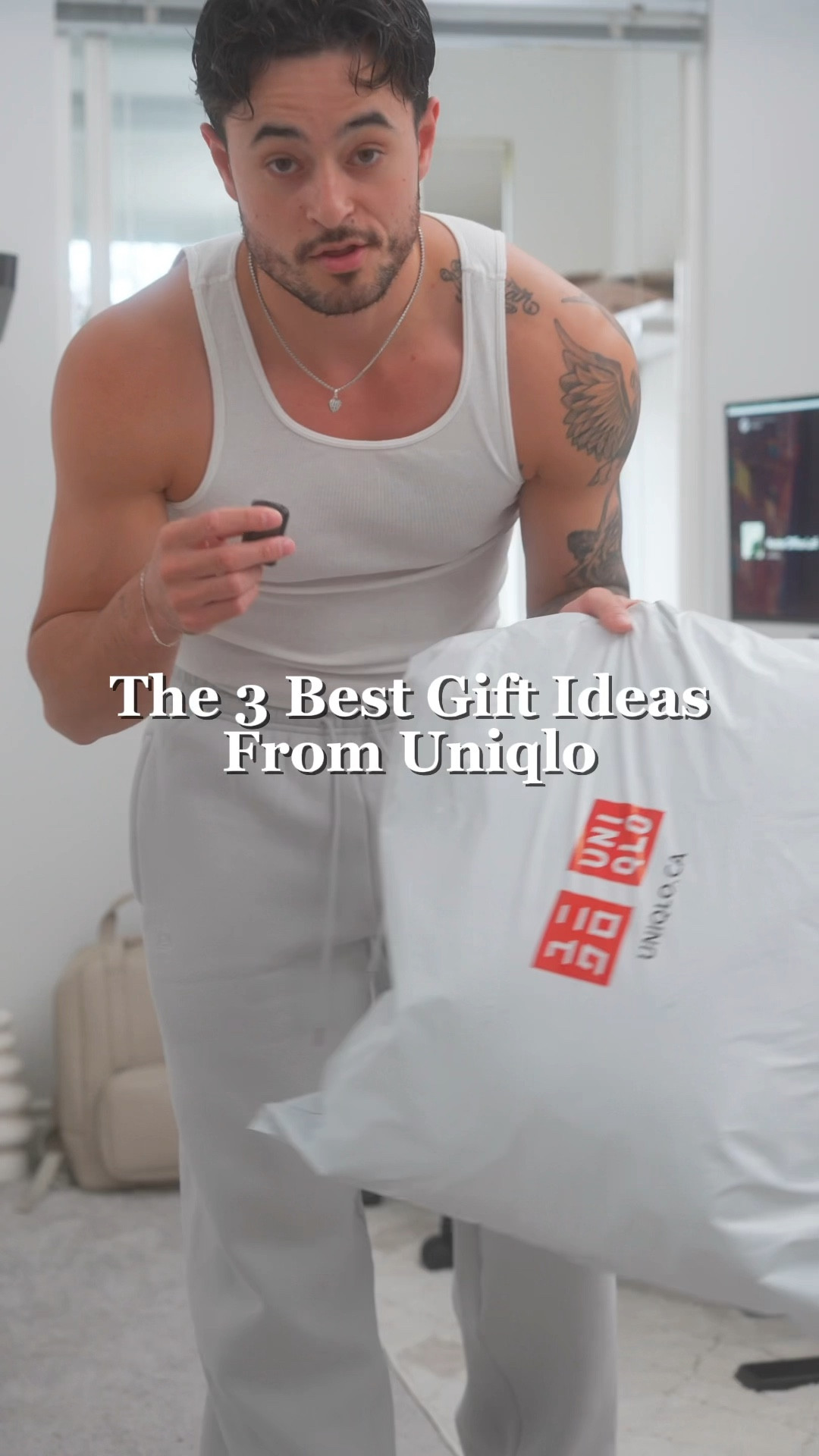 Uniqlo Gift Ideas!

#LTKmens #LTKSeasonal #LTKstyletip