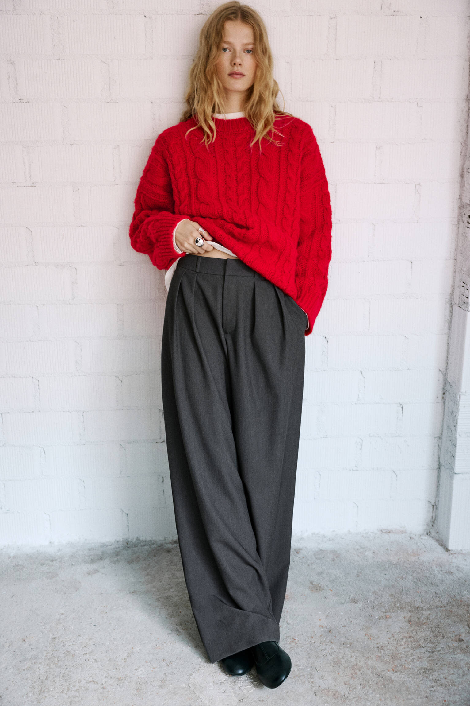 Formal trousers with double darts - pull&bear | PULL and BEAR UK