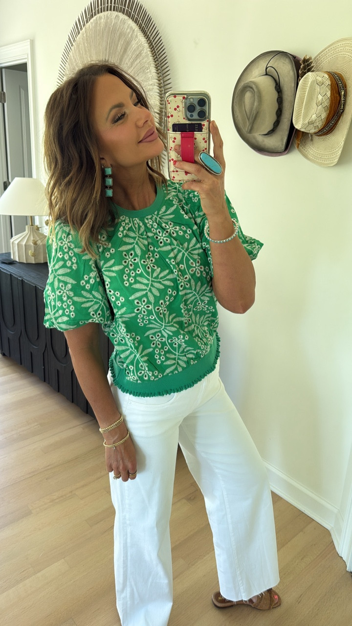 code betsy15 works for avara♥️ i’m wearing a medium 

#LTKootd #LTKSaleAlert #LTKSeasonal