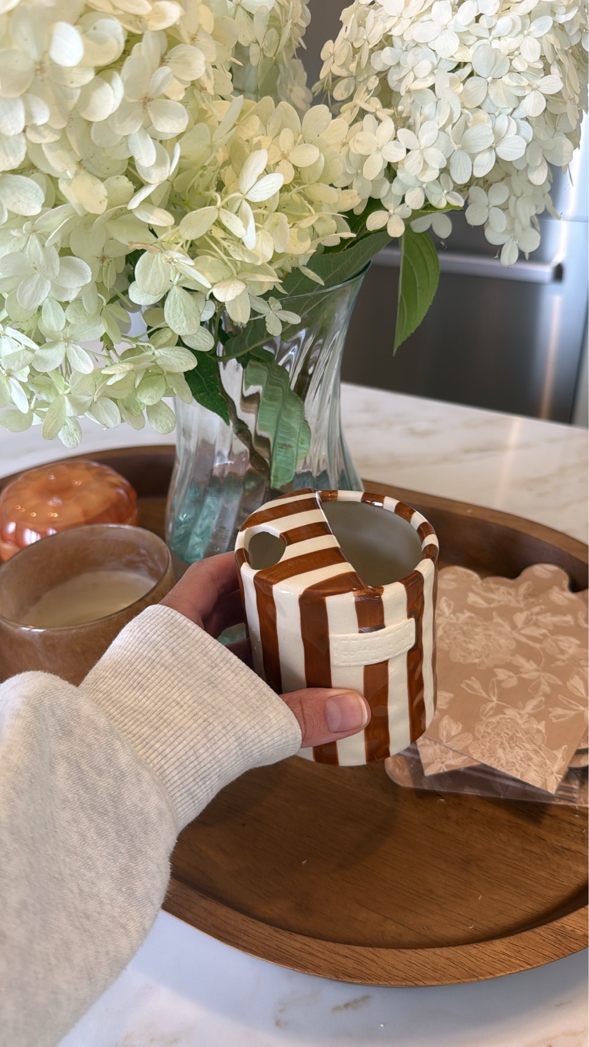 the cutest coffee mug for fall! 🍂☕️