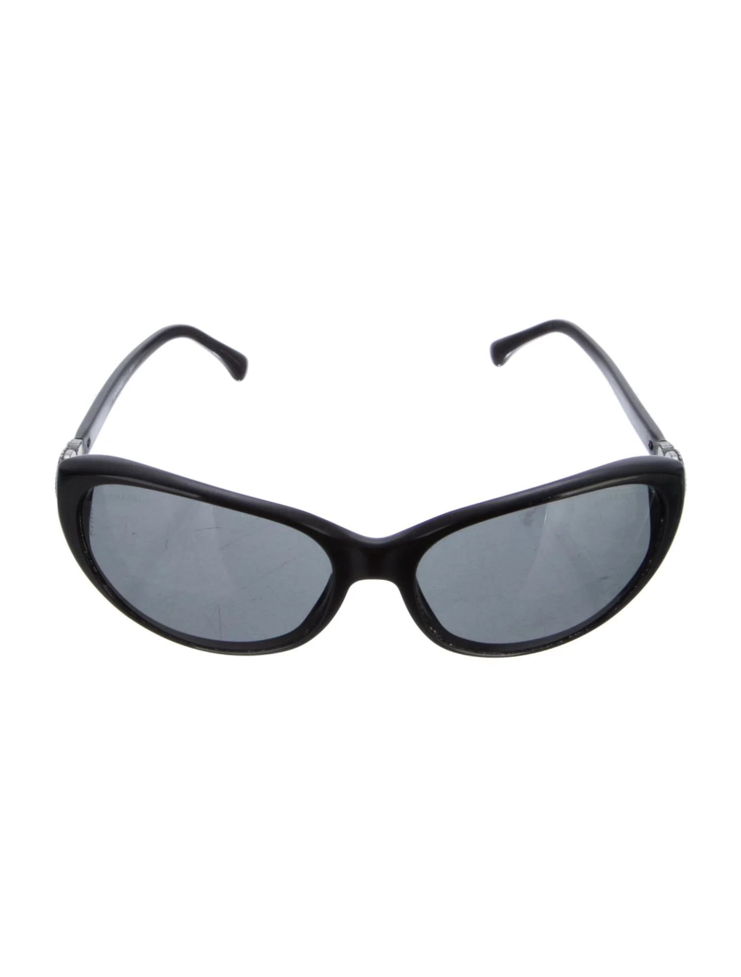 Chanel Interlocking CC Logo Oversize Sunglasses - Black Sunglasses, Accessories - CHA1416374 | Th... | The RealReal