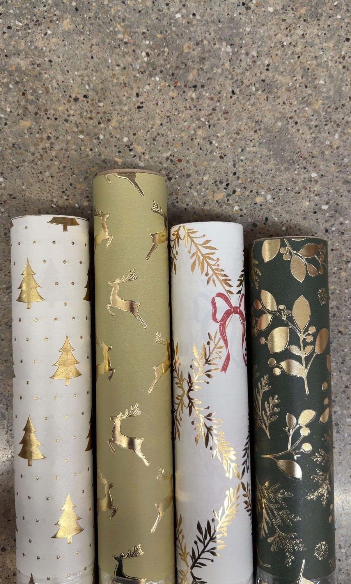 new gift wrap at walmart

amazon home, amazon finds, walmart finds, walmart home, affordable home, amber interiors, studio mcgee, home roundup 

#LTKHoliday #LTKHome #LTKSeasonal
