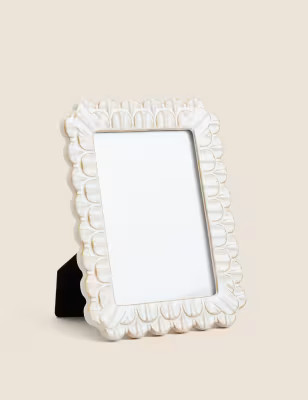 Ceramic Scallop Photo Frame 5x7 inch | Marks & Spencer (UK)