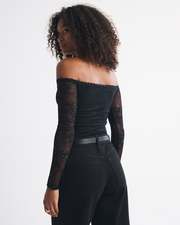 Bra-Free Off-The-Shoulder Long-Sleeve Top | Abercrombie & Fitch (US)