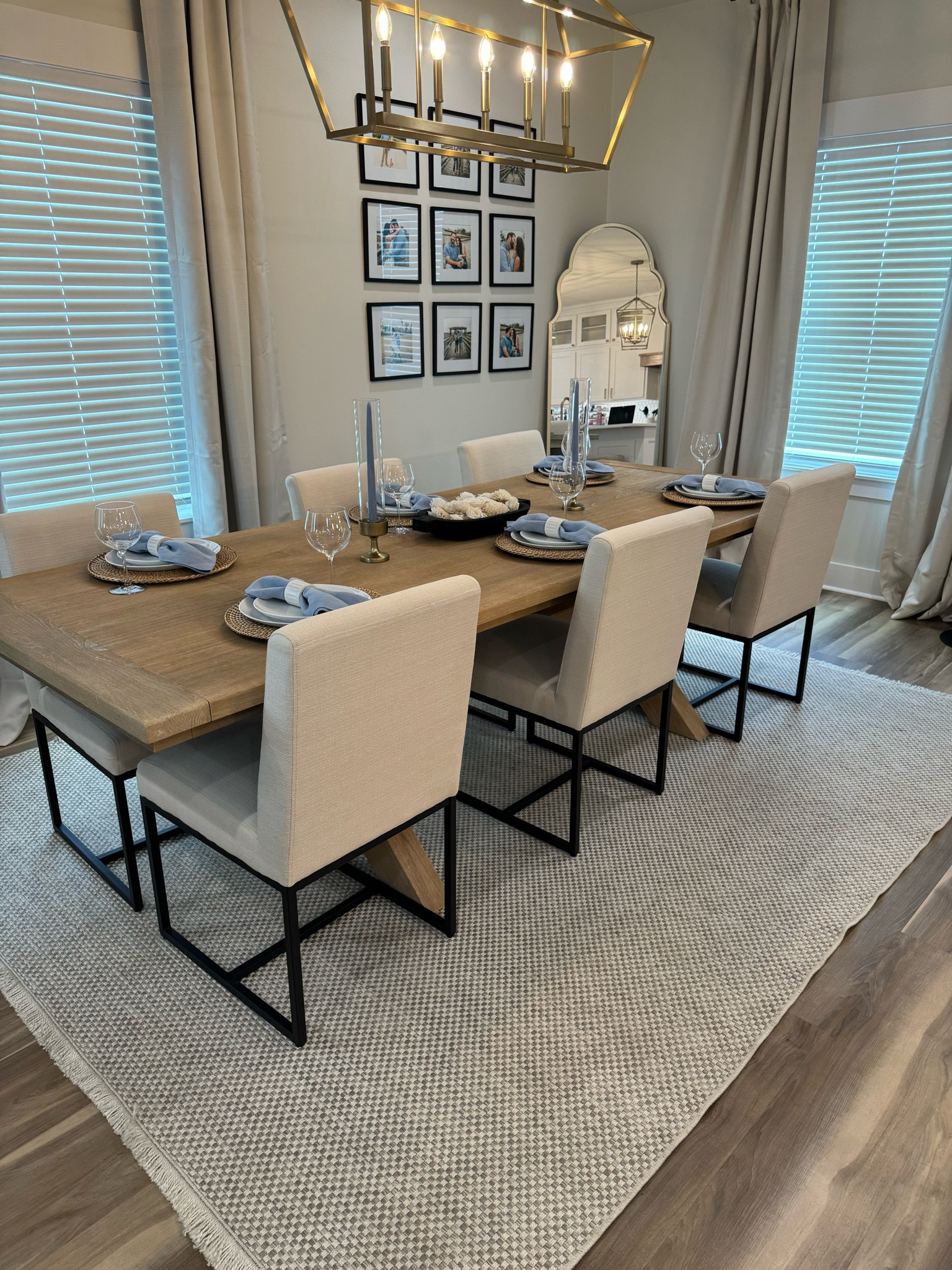 Dining Table Decor for the spring season 🩵🩵

#LTKhome #LTKSeasonal #LTKsalealert